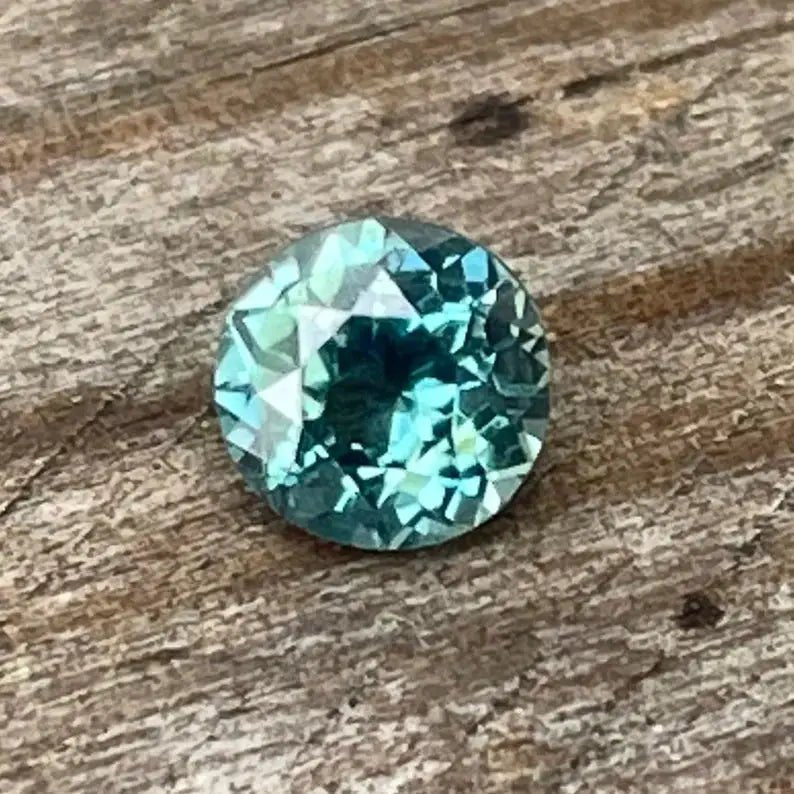 Natural Teal Sapphire - Sapphirepal