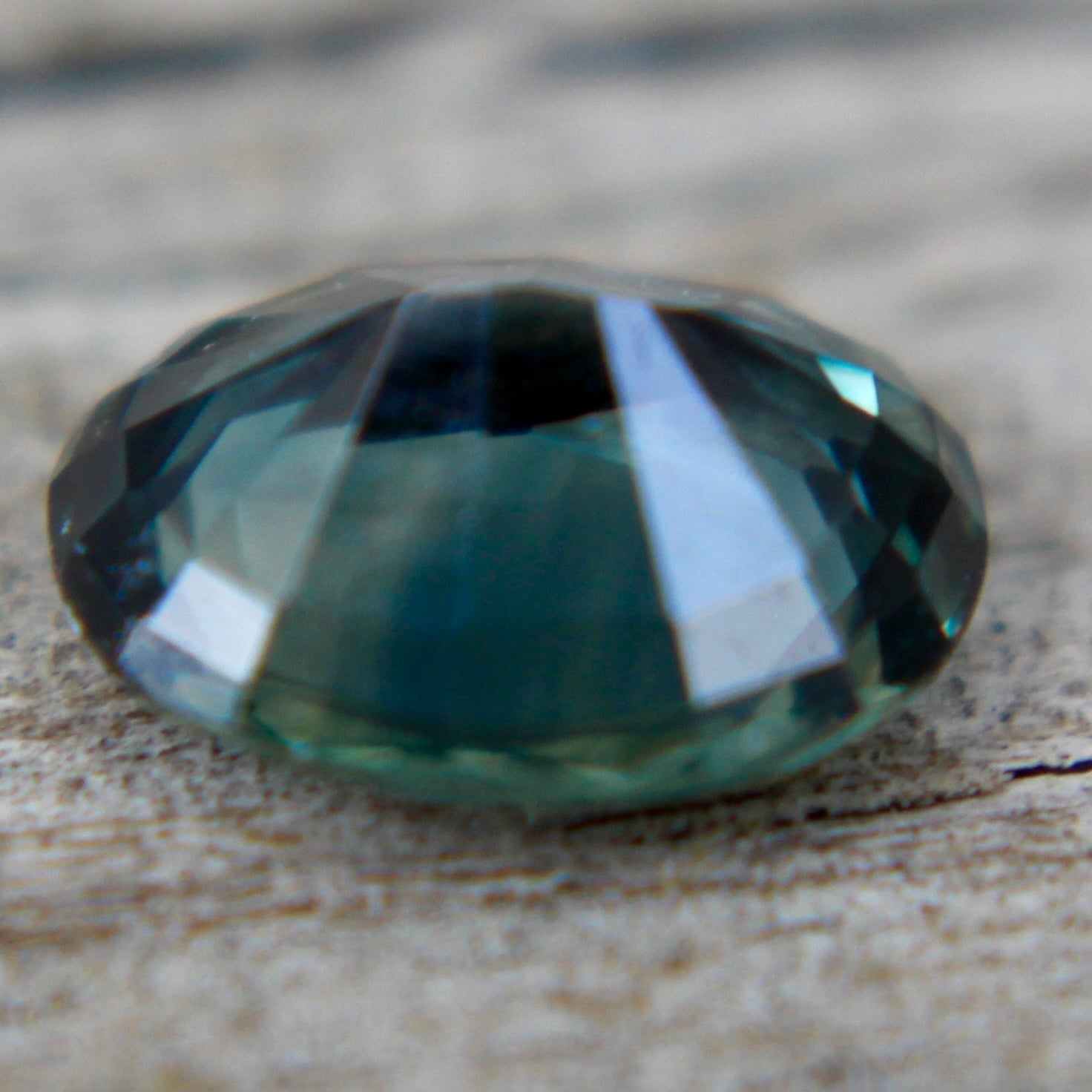Natural Teal Sapphire - Sapphirepal