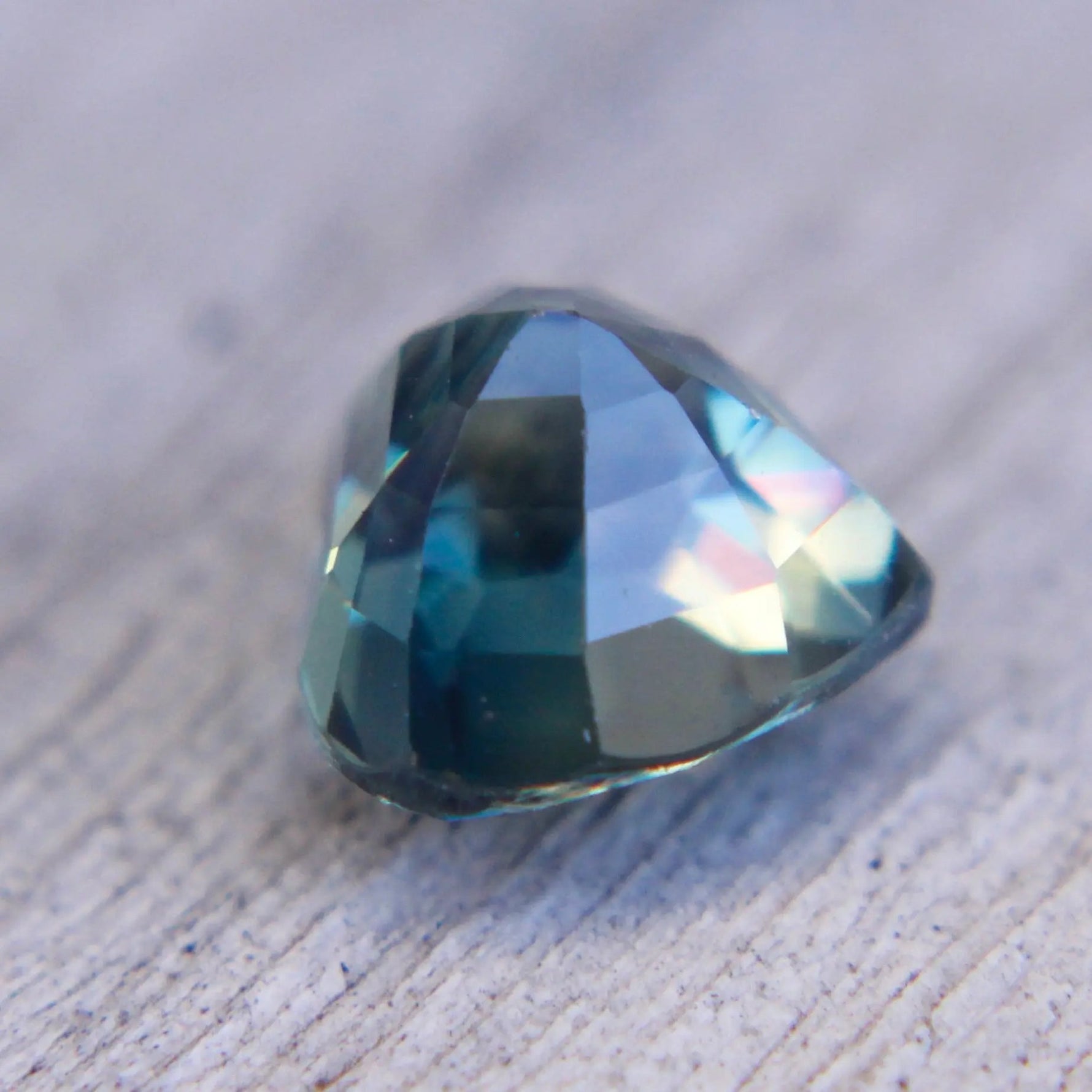 Natural Teal Sapphire - Sapphirepal