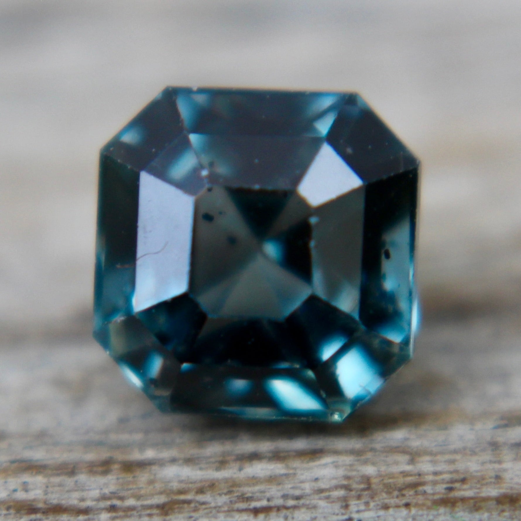 Natural Teal Sapphire - Sapphirepal