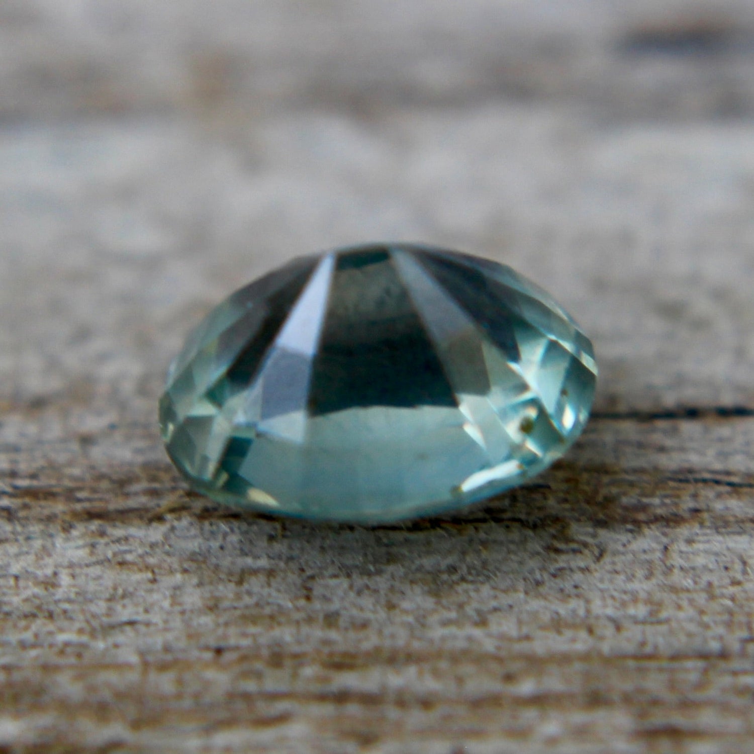 Natural Teal Sapphire - Sapphirepal