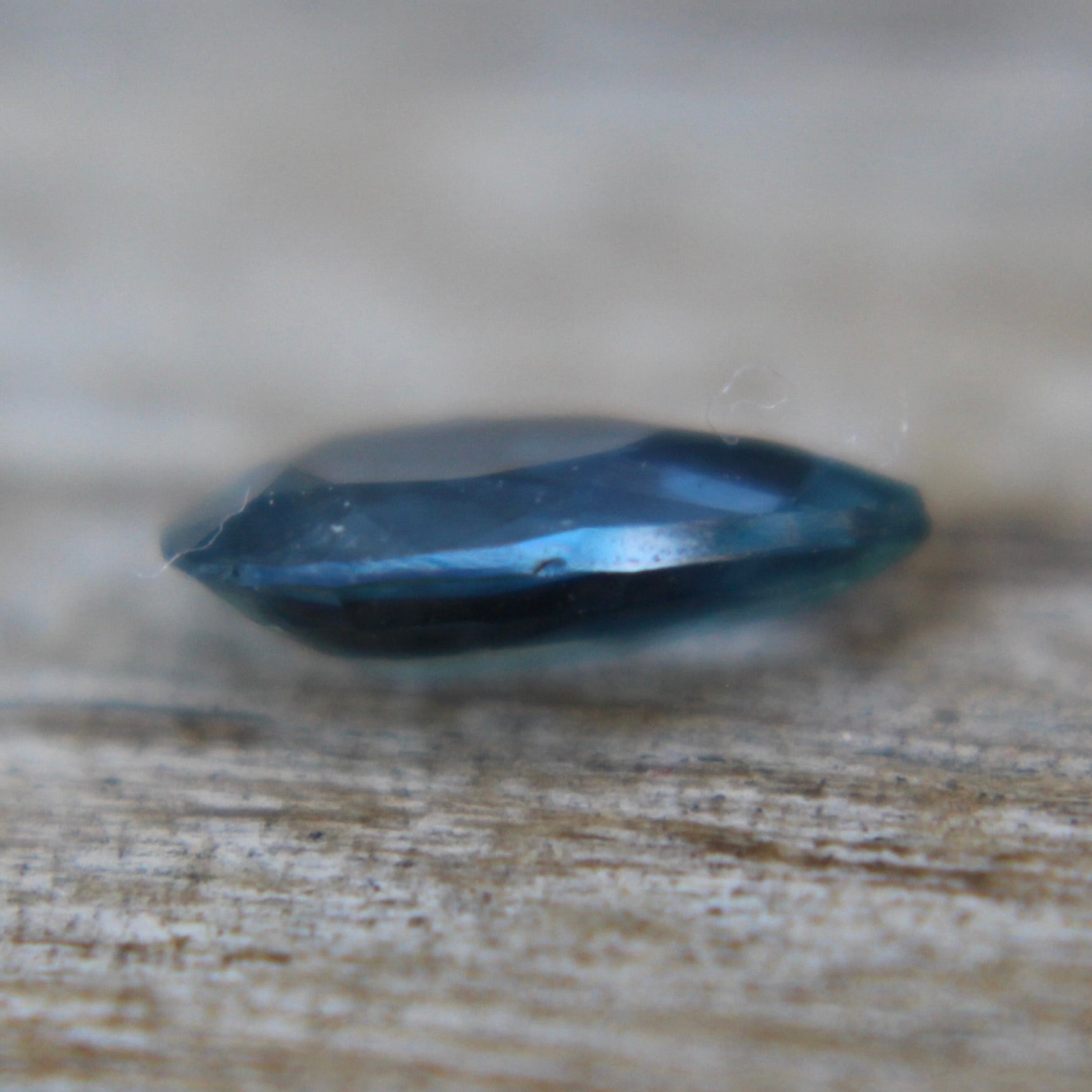 Natural Teal Sapphire - Sapphirepal