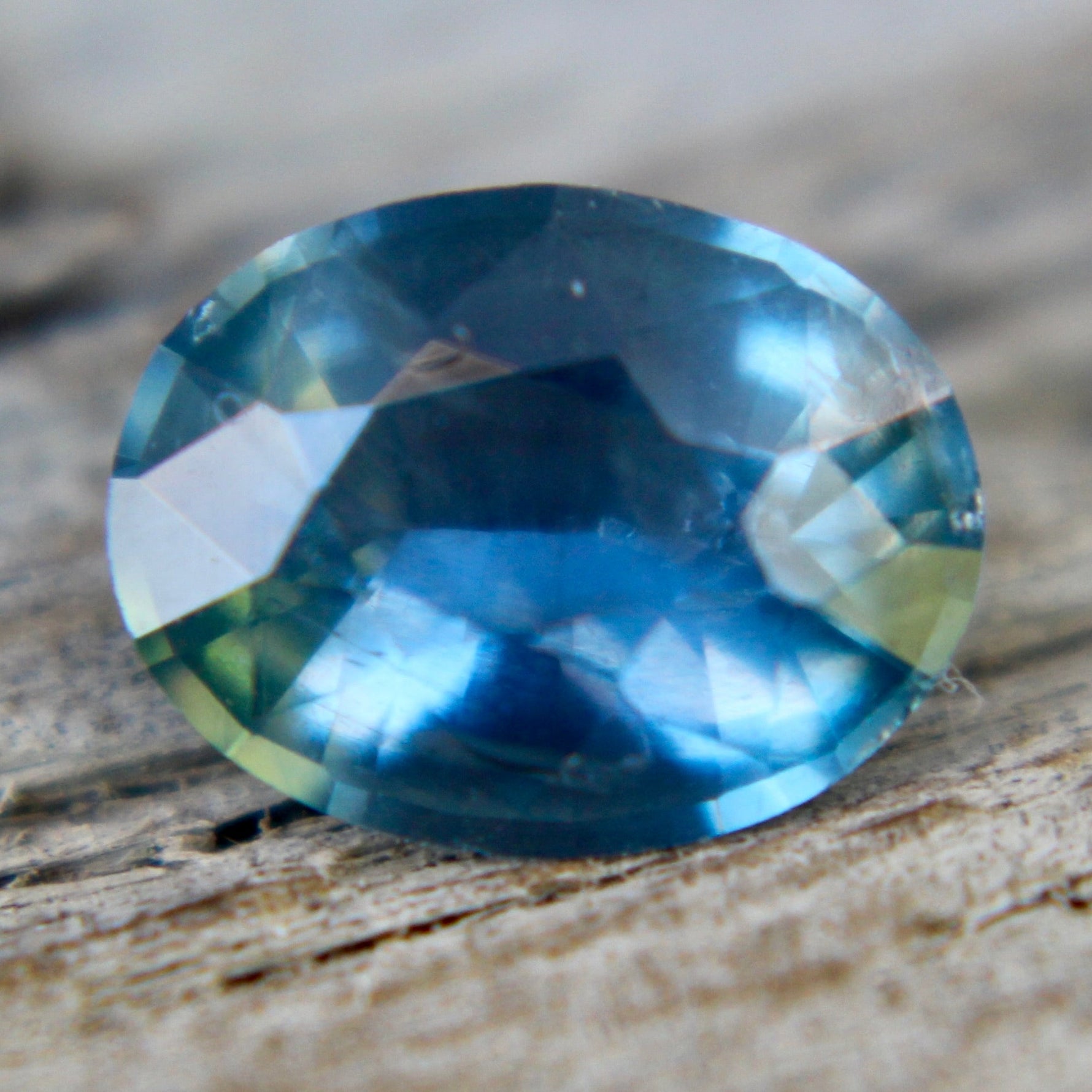 Natural Teal Sapphire - Sapphirepal