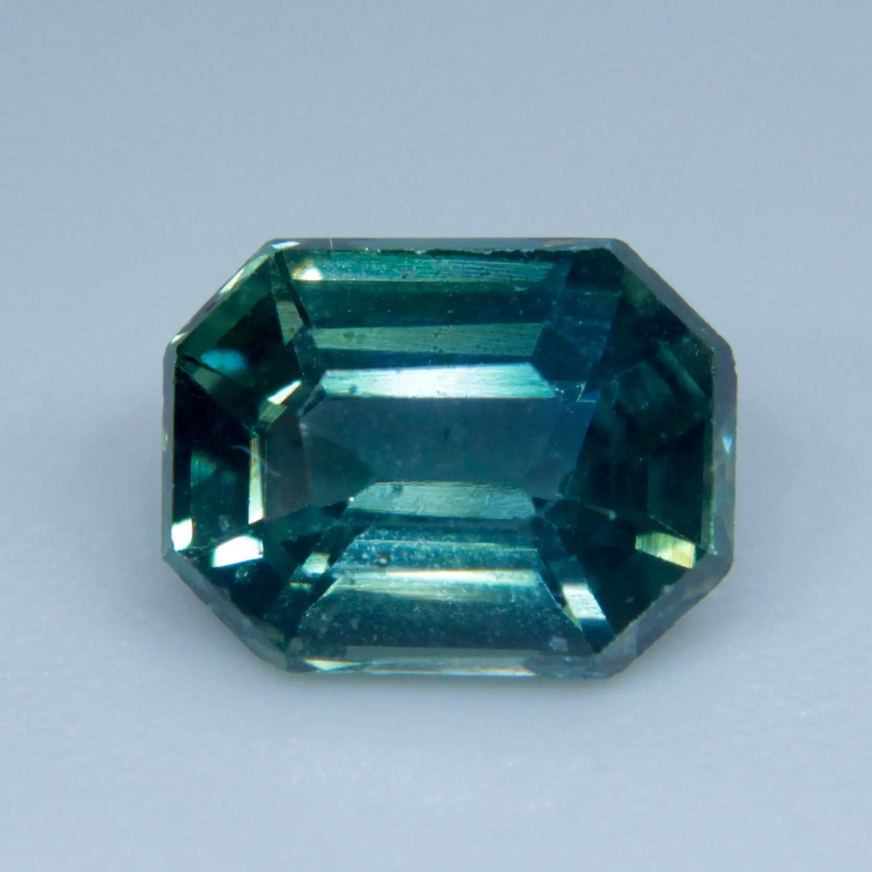 Natural Teal Sapphire - Sapphirepal