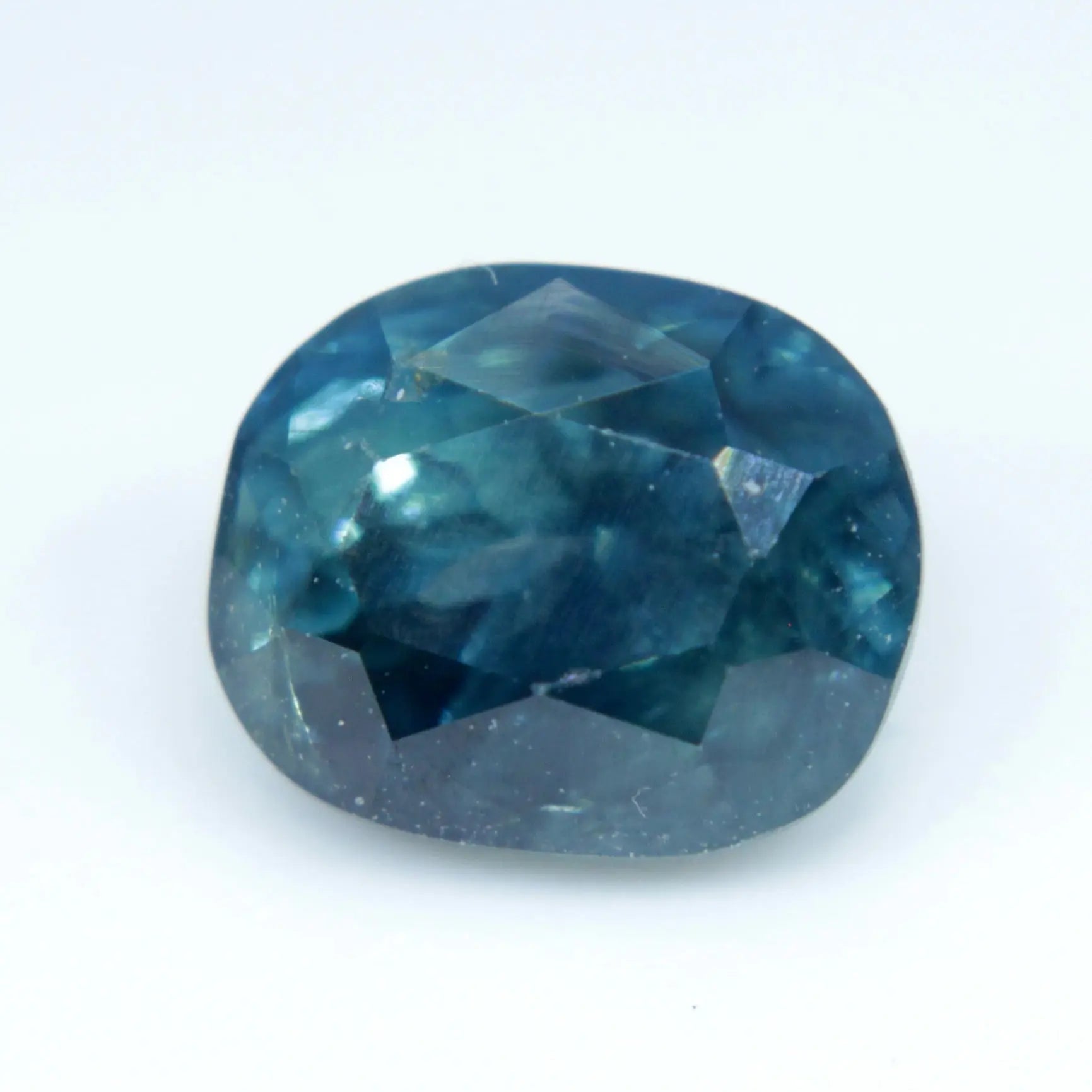 Natural Teal Sapphire - Sapphirepal