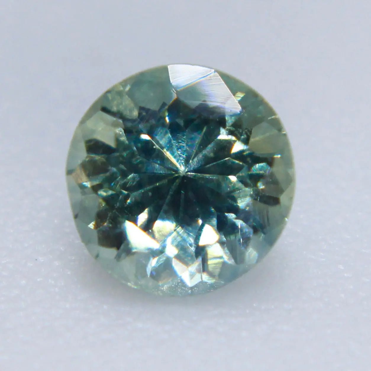 Natural Teal Sapphire - Sapphirepal