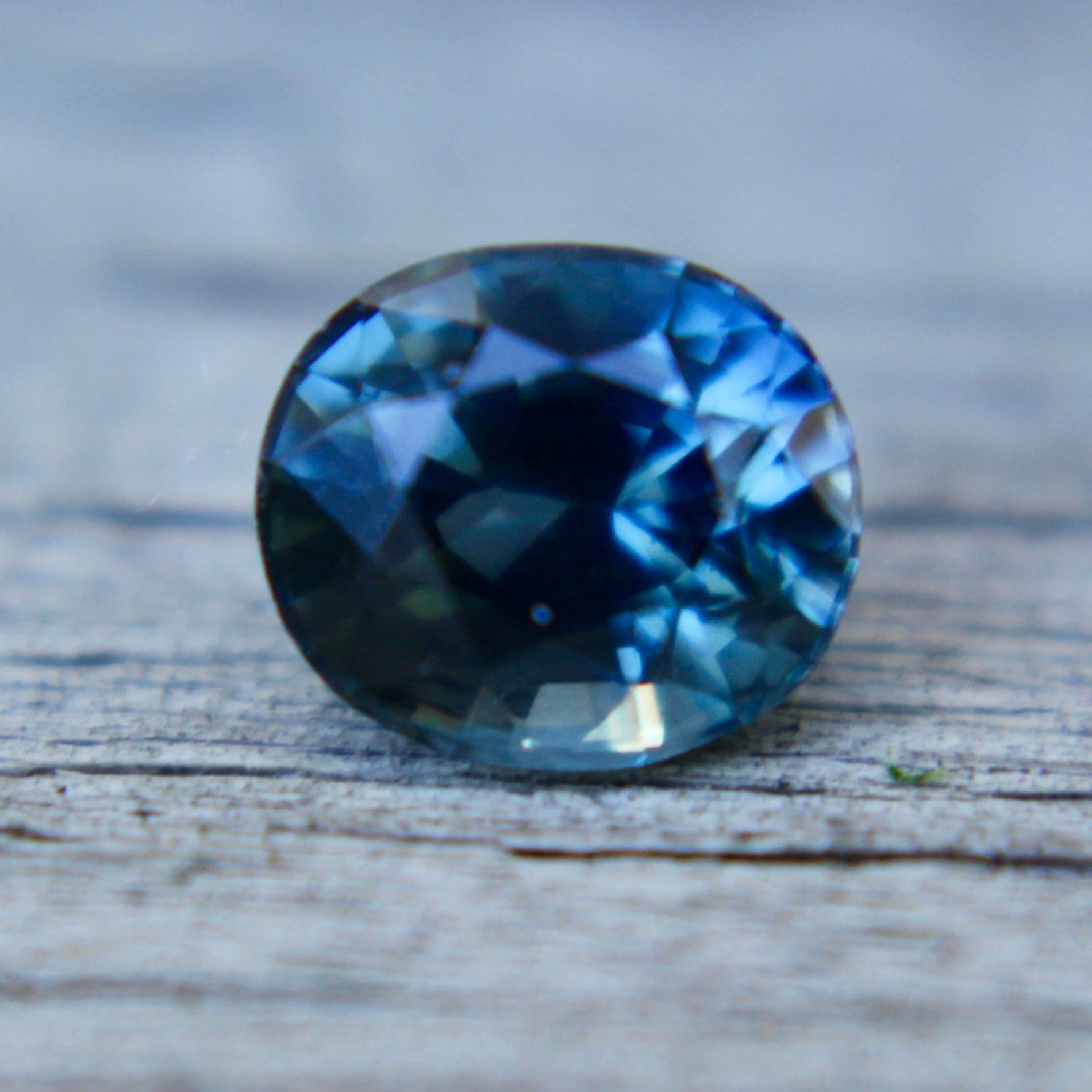 Natural Teal Sapphire - Sapphirepal