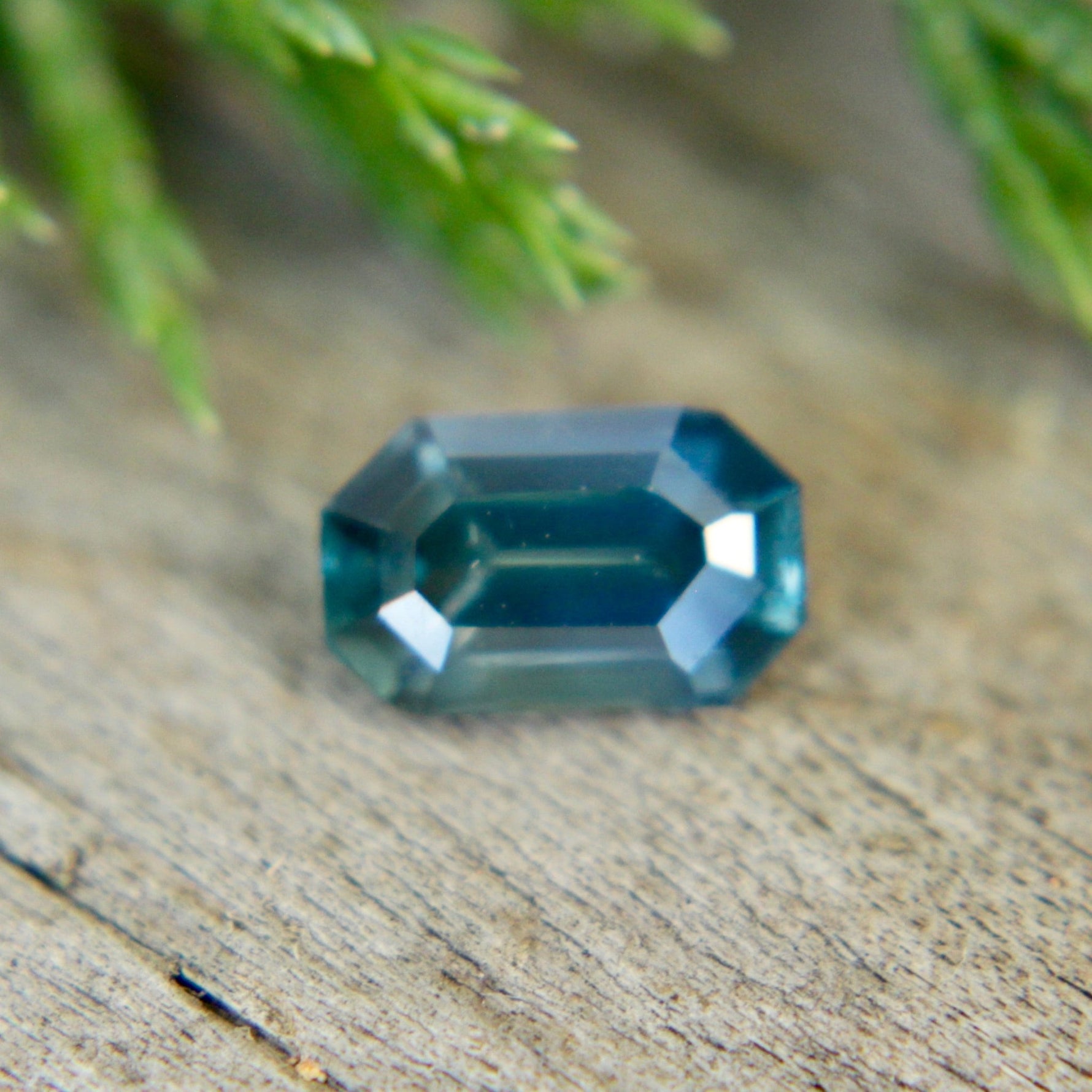 Natural Teal Sapphire - Sapphirepal