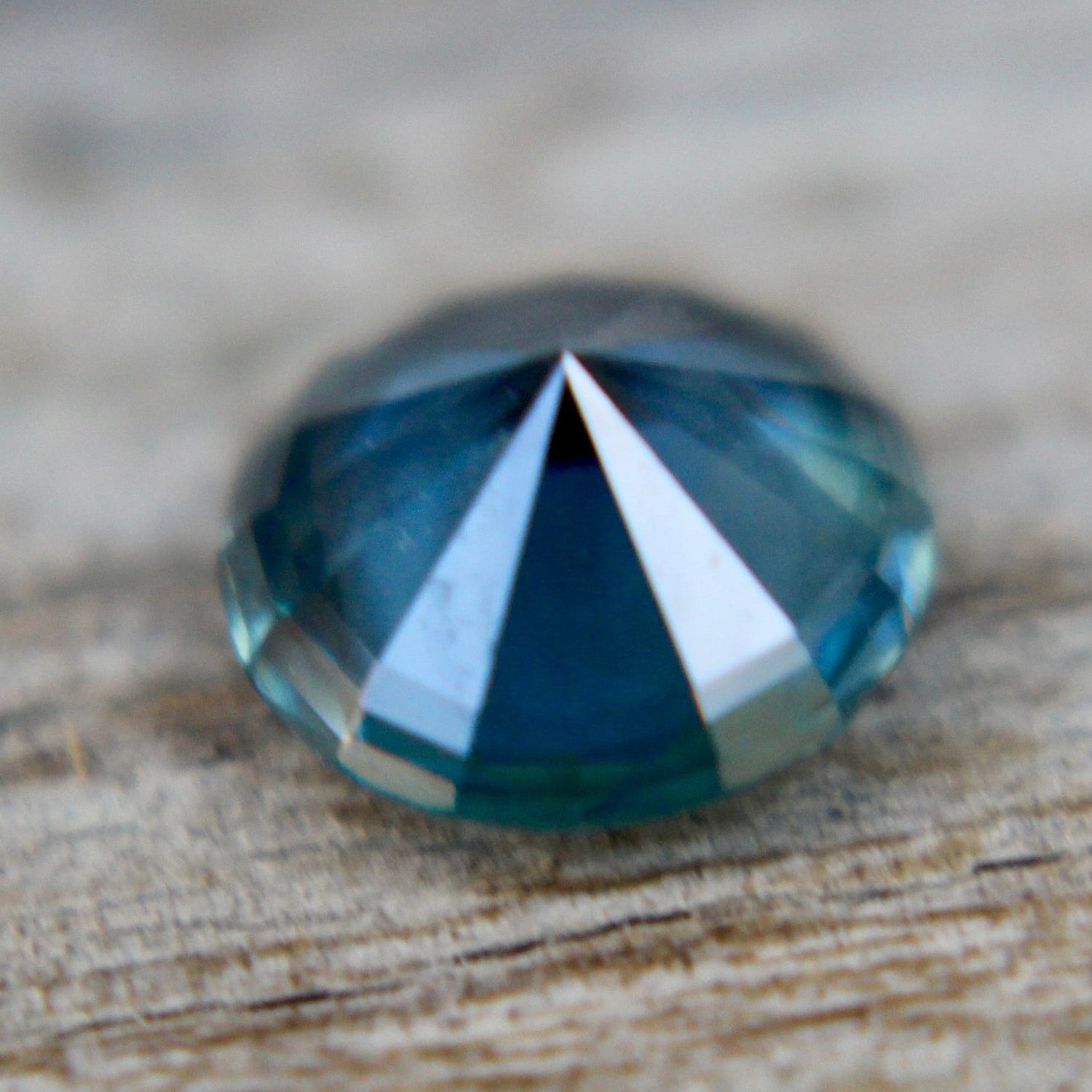 Natural Teal Sapphire - Sapphirepal