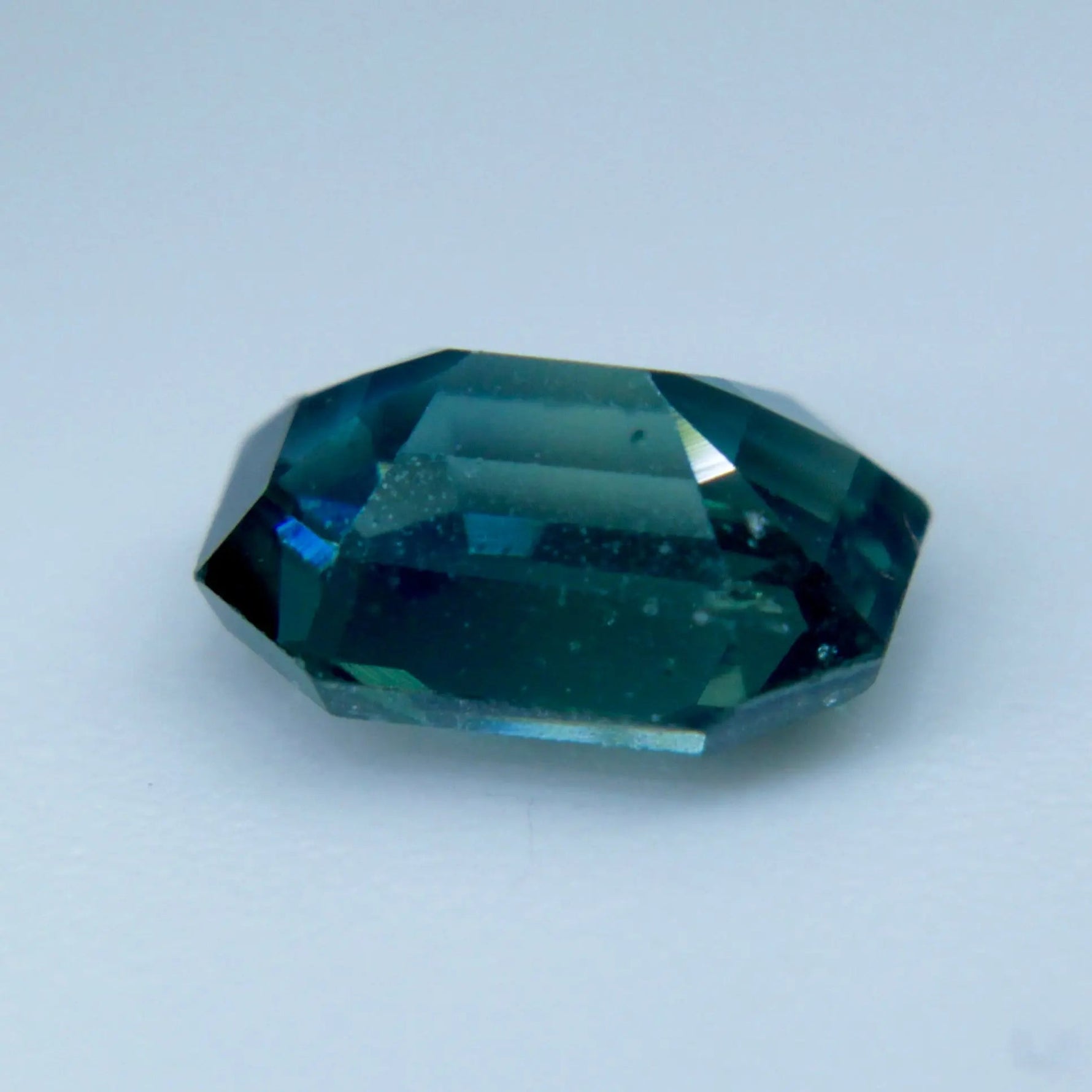Natural Teal Sapphire - Sapphirepal