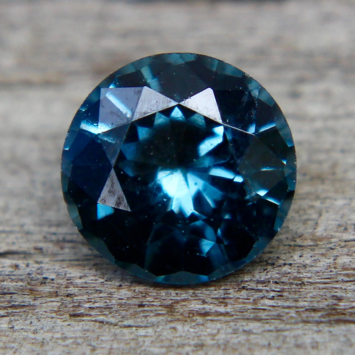 Natural Teal Spinel - Sapphirepal