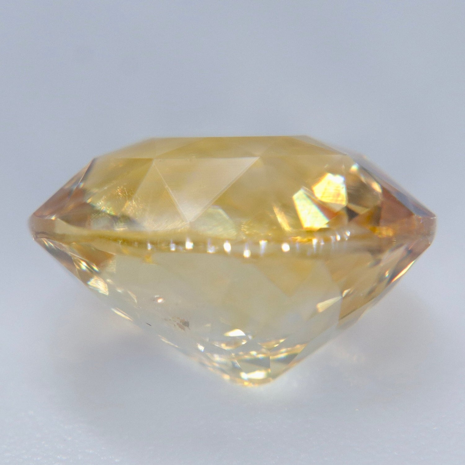 Natural Unheated Yellow Sapphire – 5.59 Carat Oval Cut Ceylon Sapphire - Sapphirepal