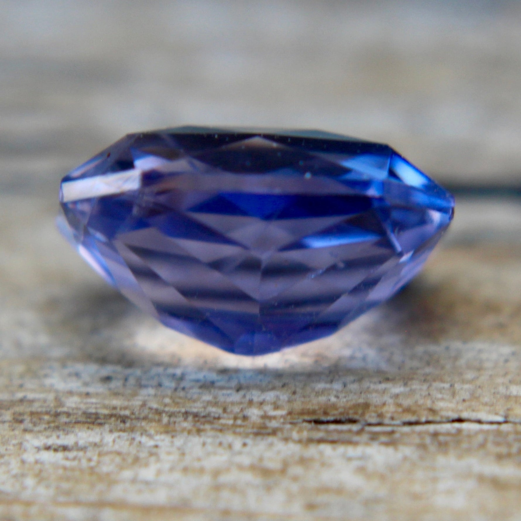 Natural Violet Sapphire - Sapphirepal