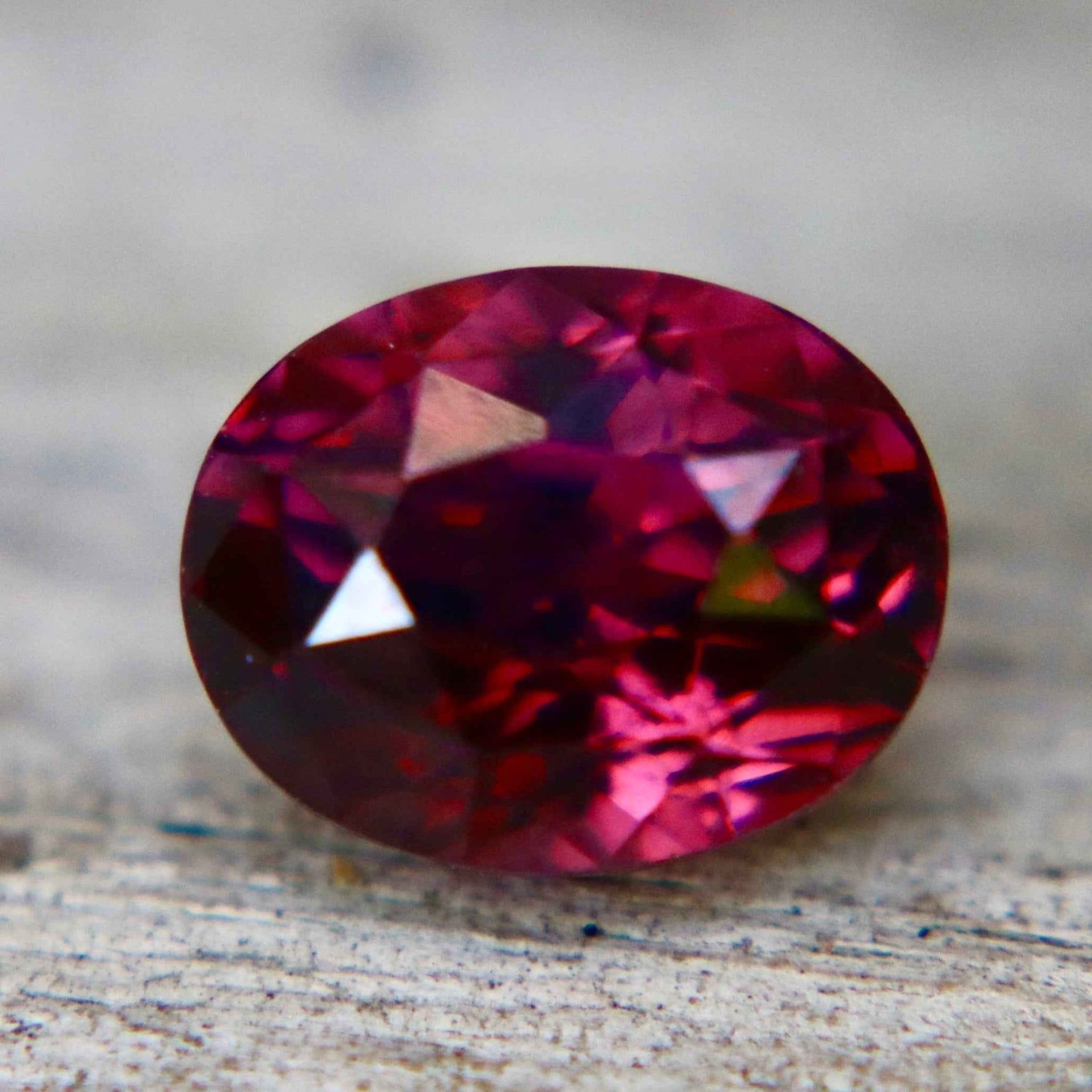 Natural Vivid Raspberry-Red Spinel 2.61 Ct Oval Cut Ceylon - Sapphirepal