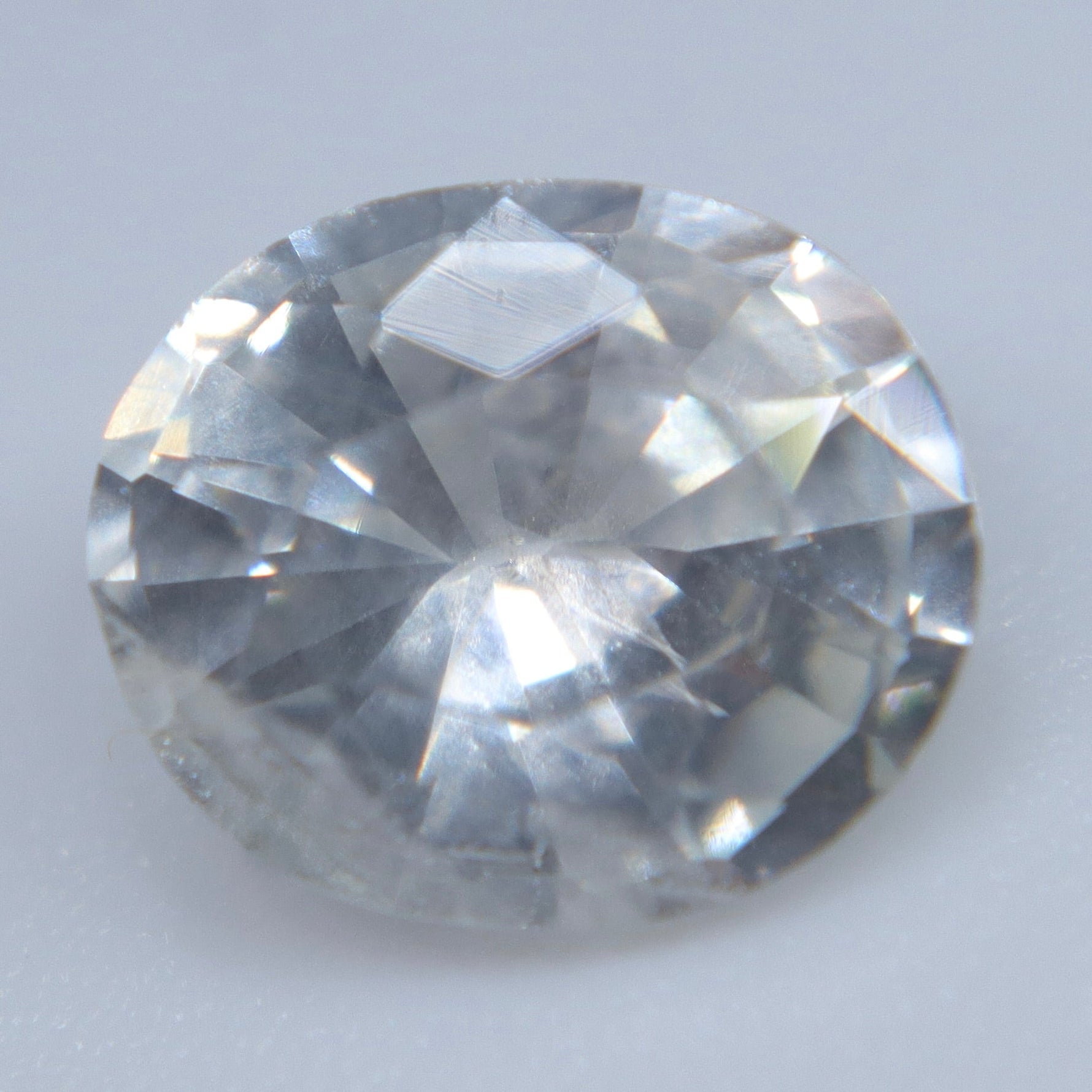 Natural White Sapphire 1.18 Carat – Unheated Oval Cut Ceylon Gemstone - Sapphirepal