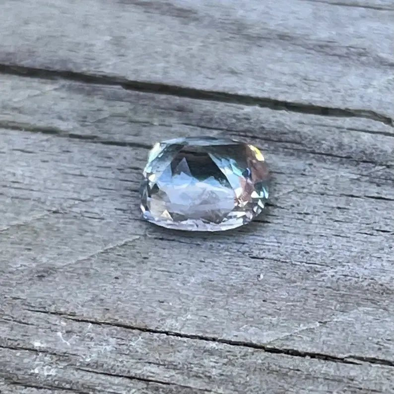 Natural White Sapphire With Slight Blue - Sapphirepal