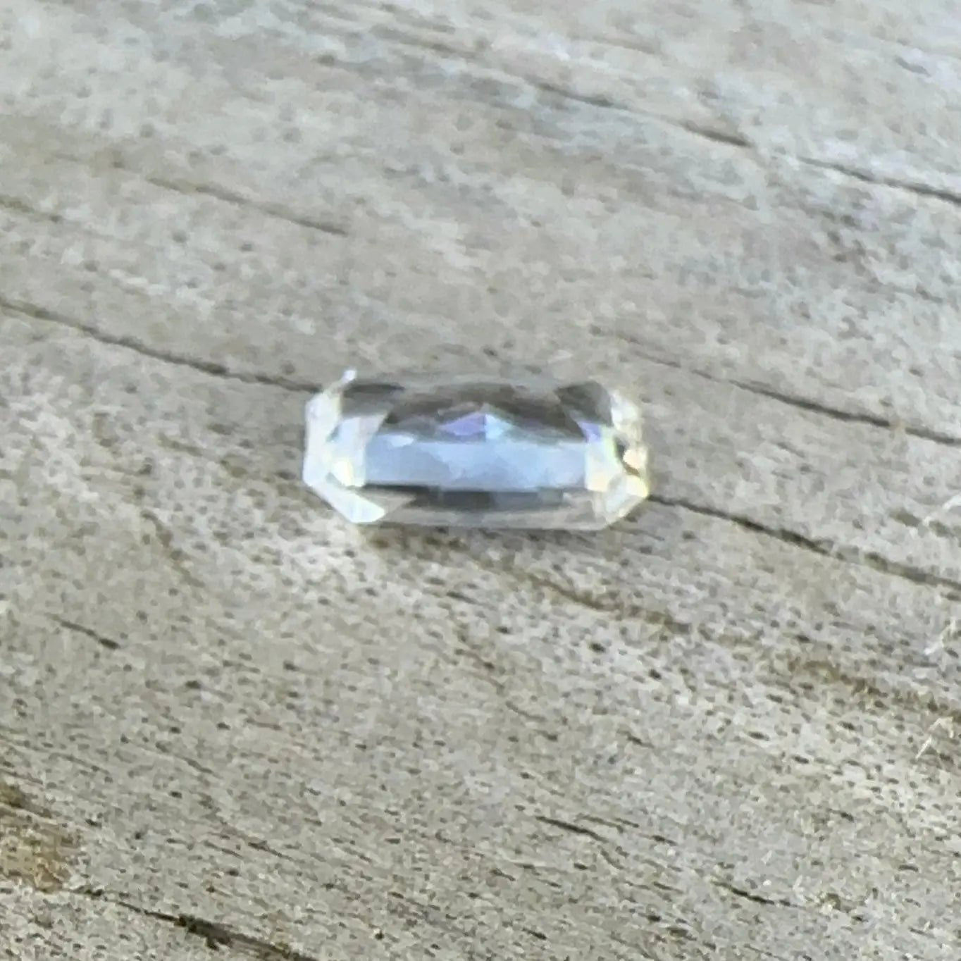 Natural White Sapphire - Sapphirepal