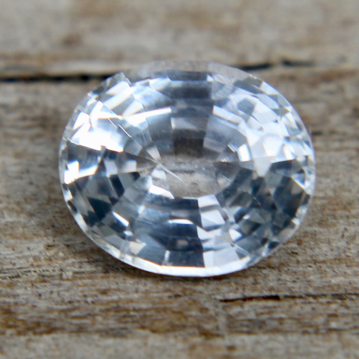 Natural White Sapphire - Sapphirepal