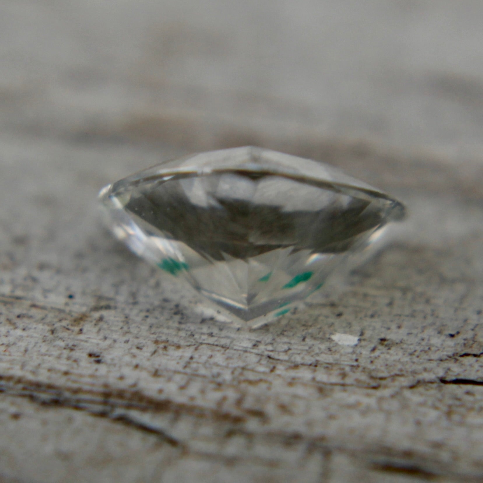 Natural White Sapphire - Sapphirepal