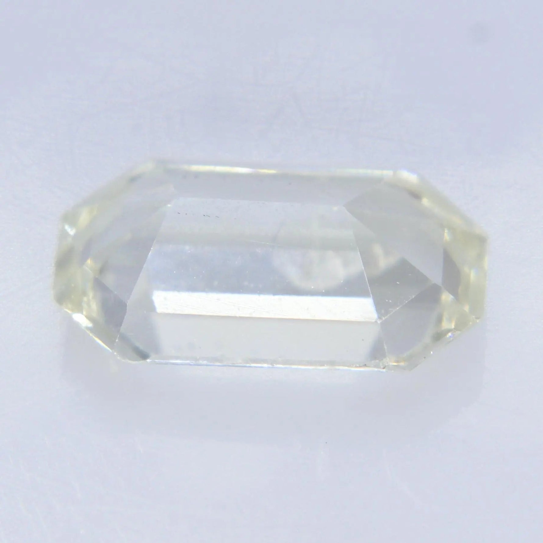 Natural White Sapphire - Sapphirepal
