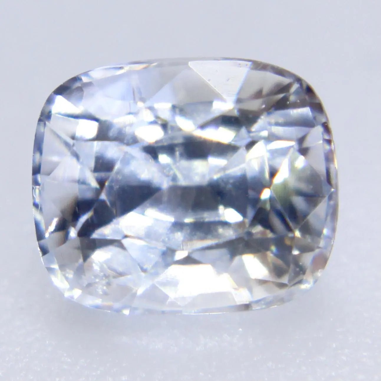Natural White Sapphire - Sapphirepal