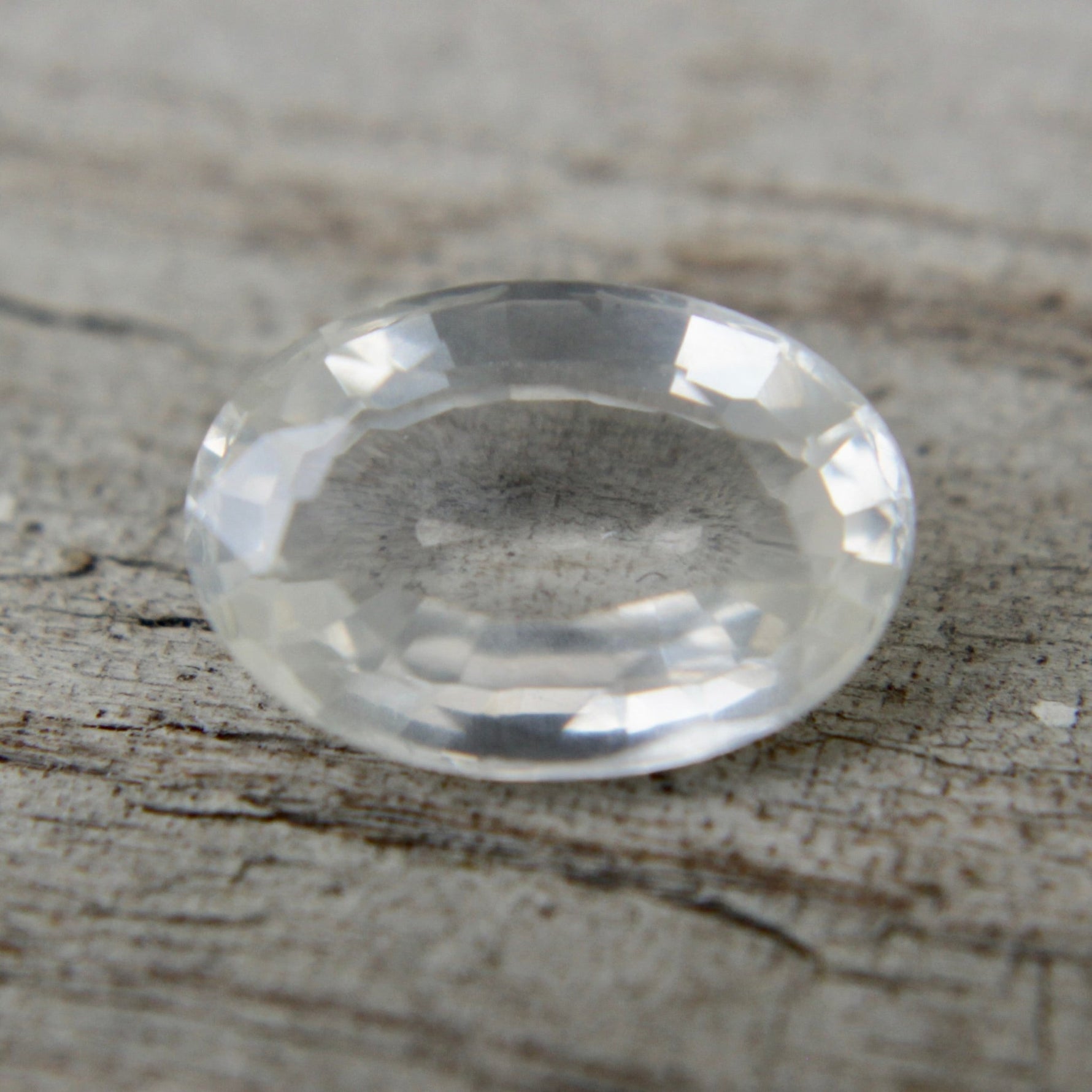 Natural White Sapphire - Sapphirepal