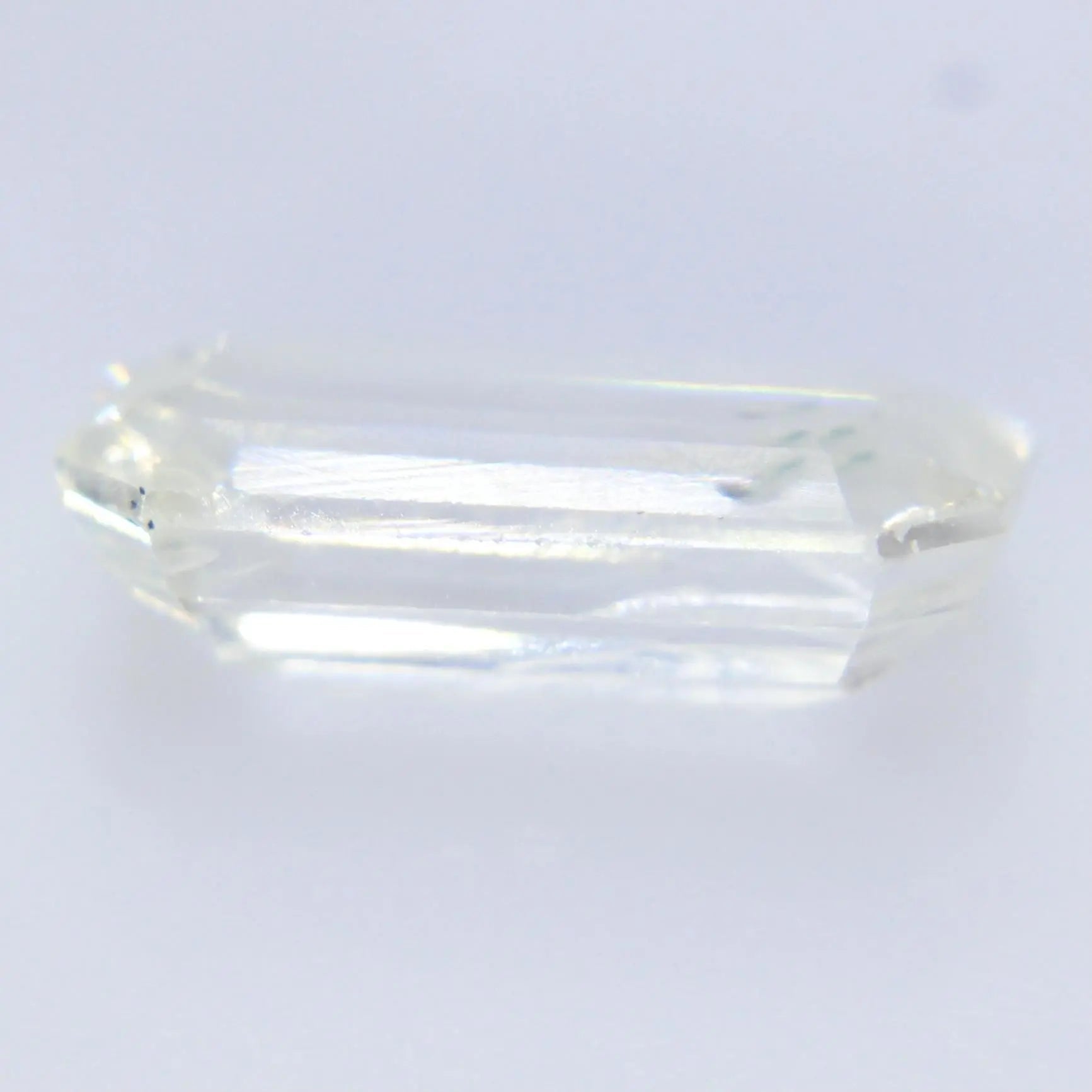 Natural White Sapphire - Sapphirepal