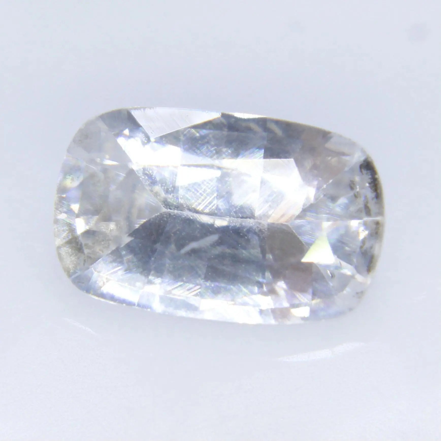 Natural White Sapphire - Sapphirepal