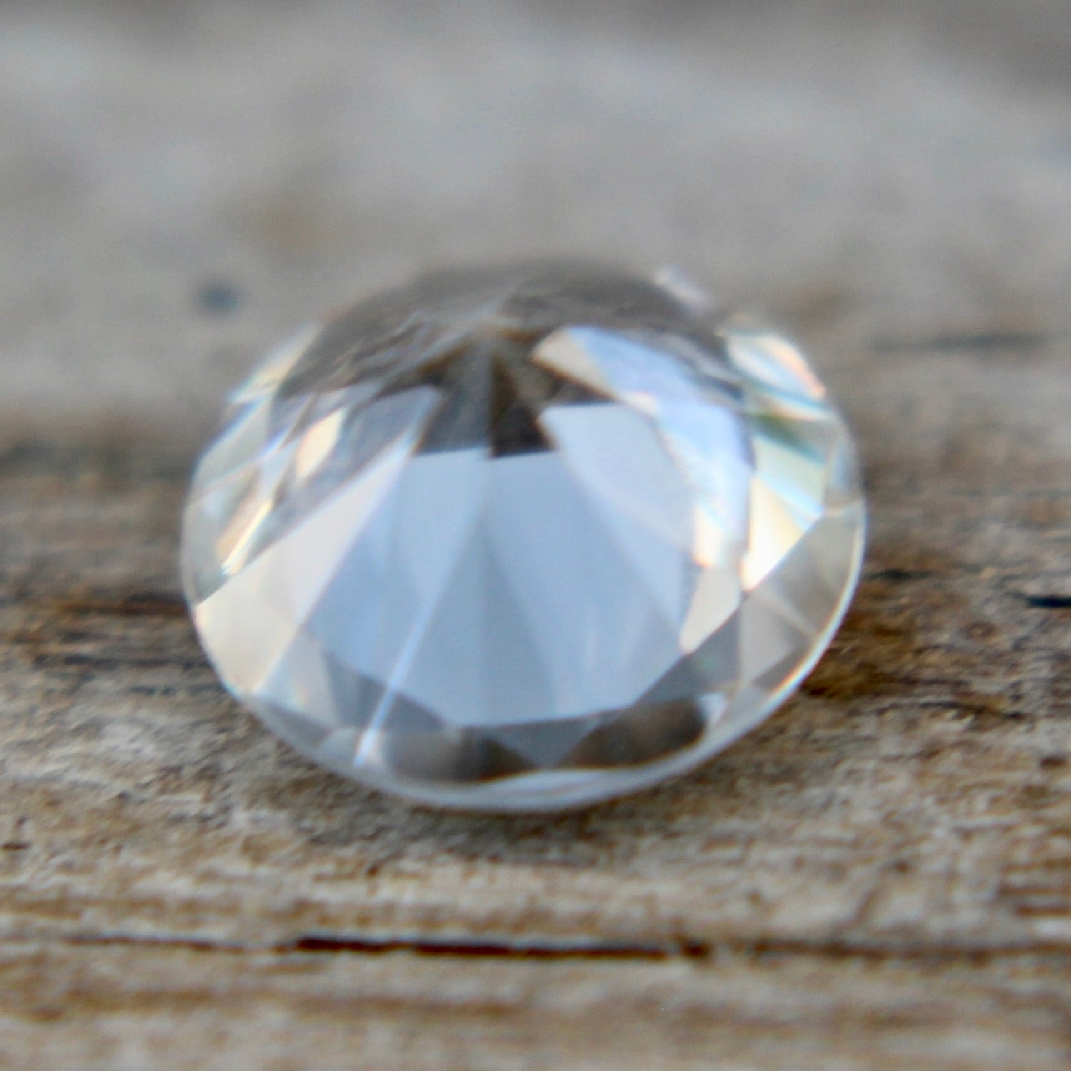 Natural White Sapphire - Sapphirepal