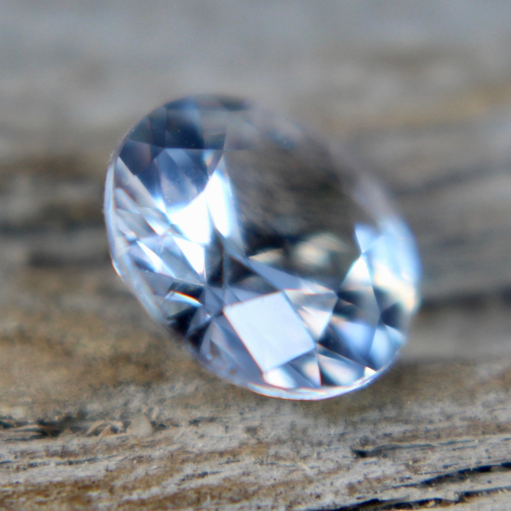 Natural White Sapphire - Sapphirepal