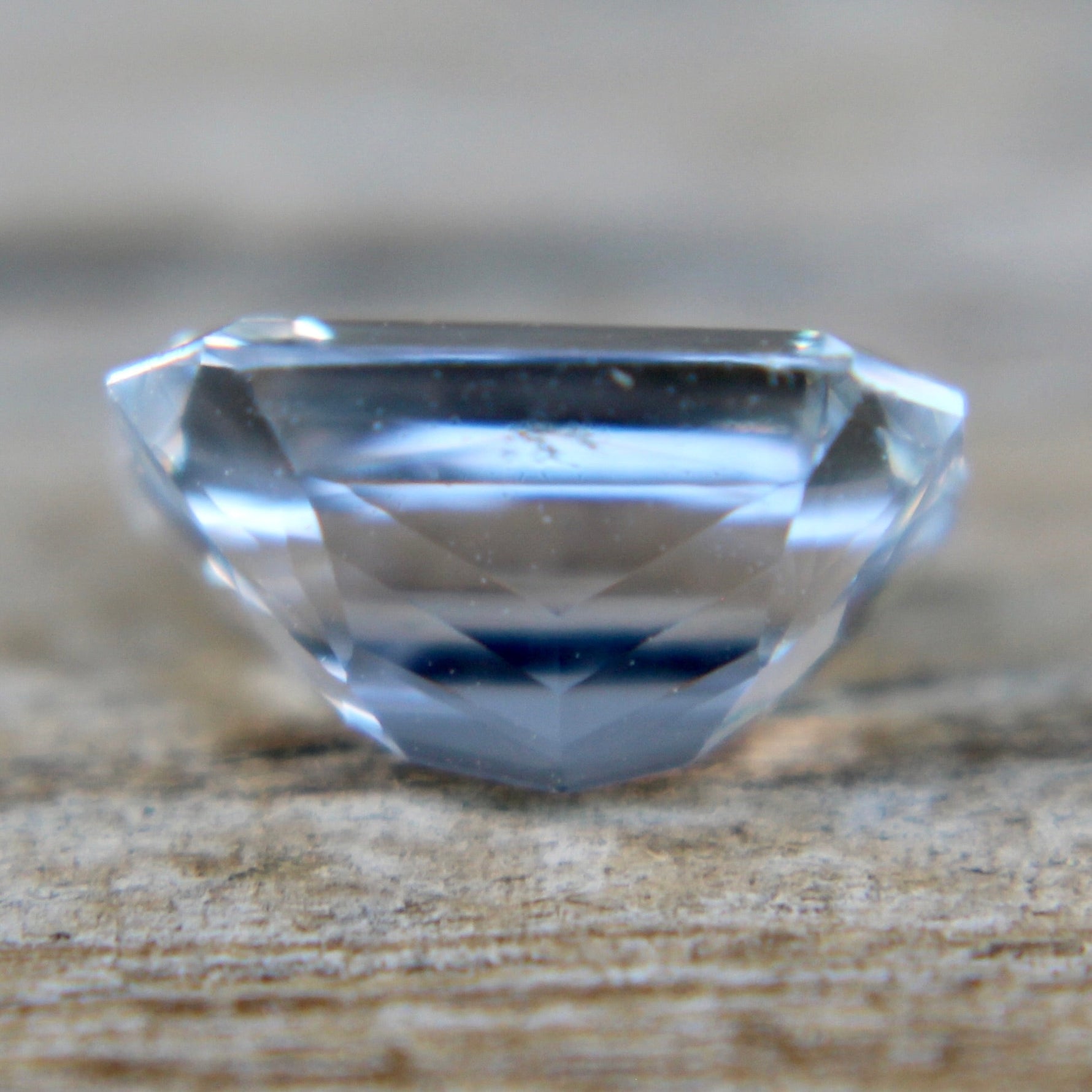 Natural White Sapphire - Sapphirepal