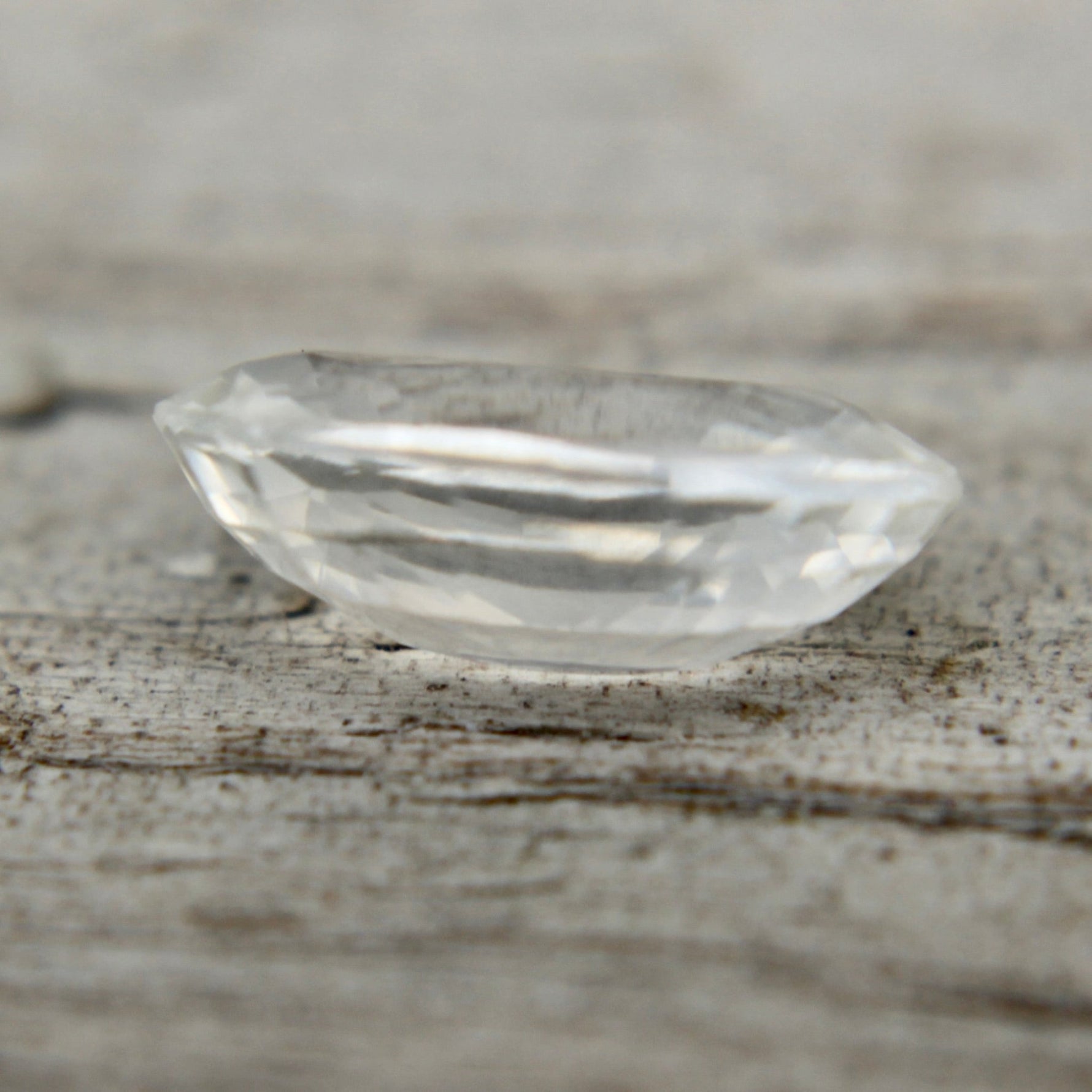 Natural White Sapphire - Sapphirepal