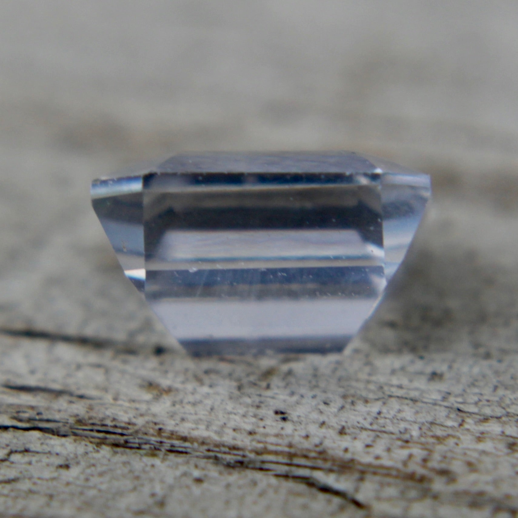 Natural White Sapphire - Sapphirepal