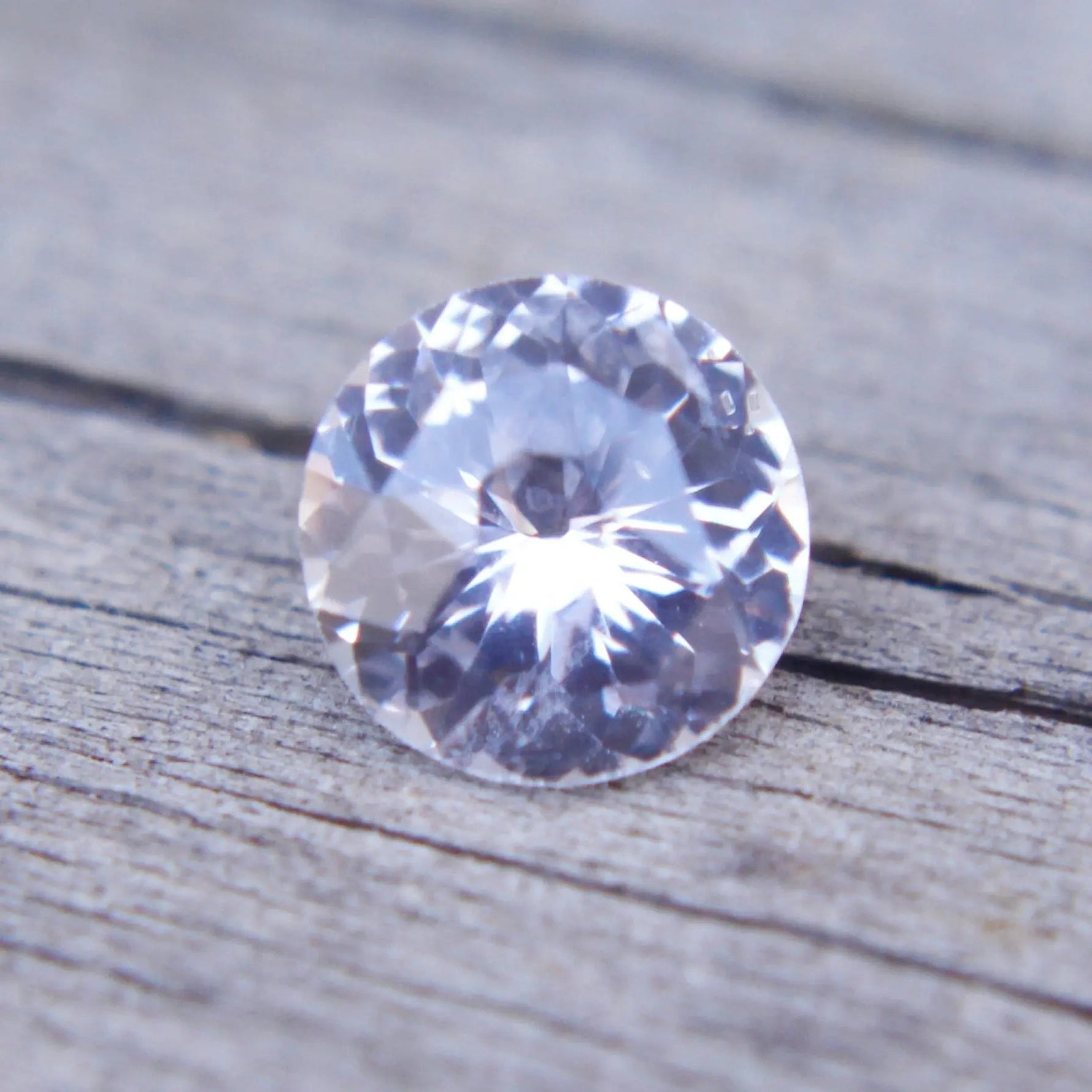 Natural White Sapphire - Sapphirepal