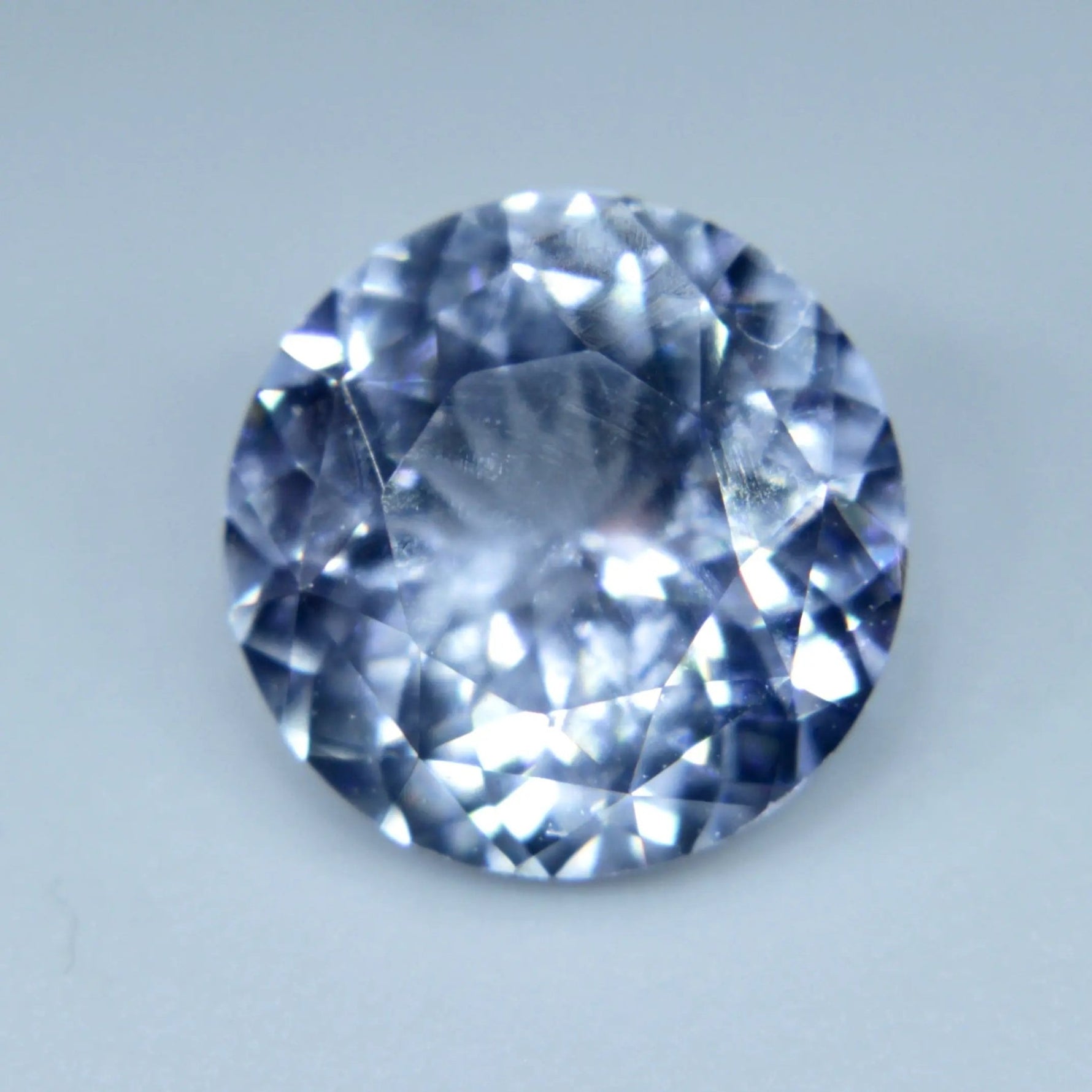Natural White Sapphire - Sapphirepal