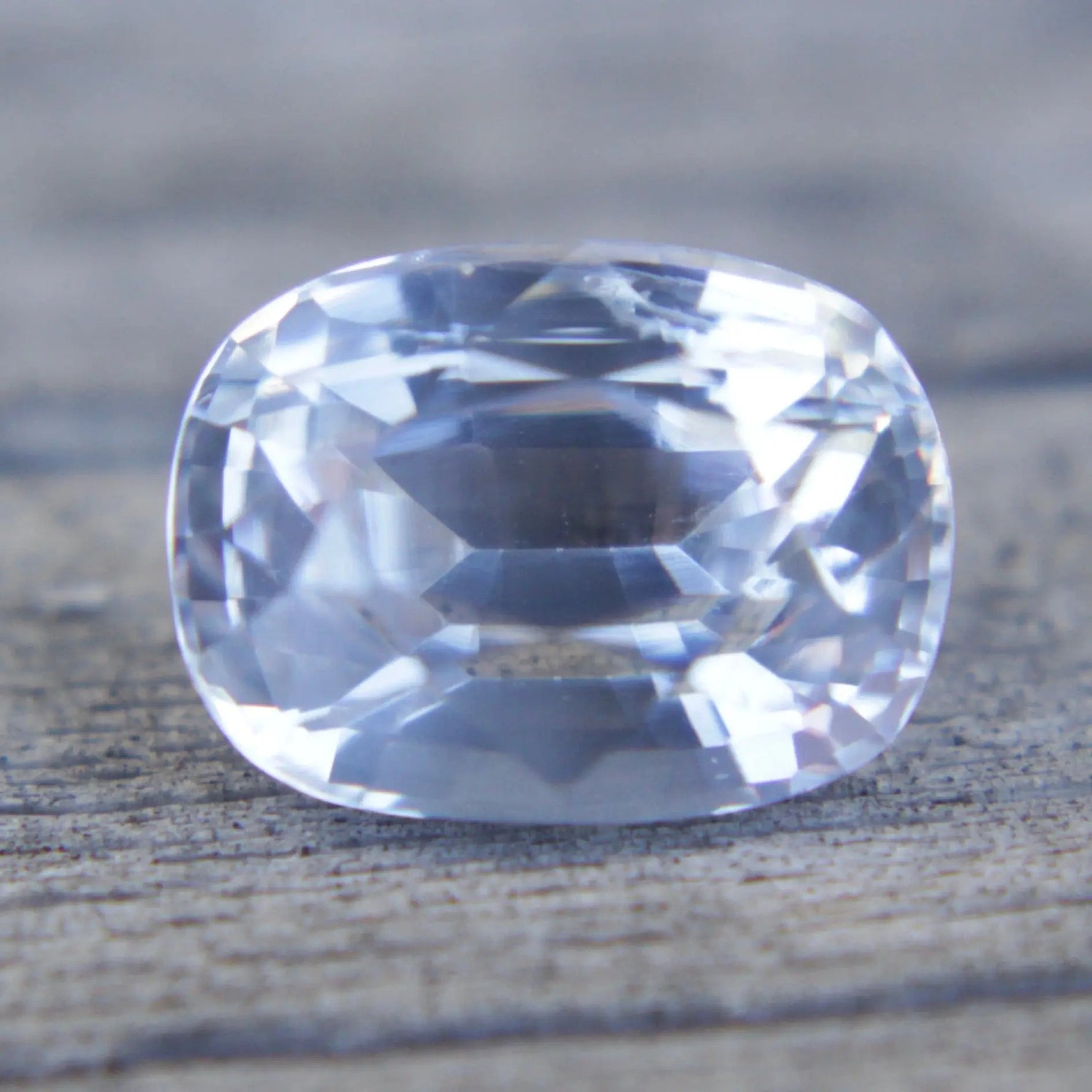 Natural White Sapphire - Sapphirepal