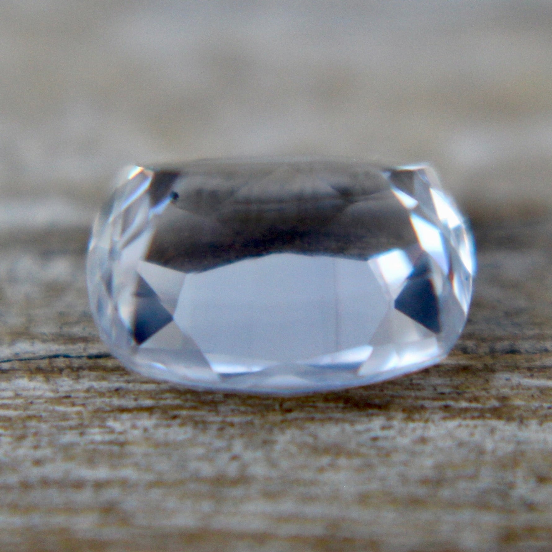 Natural White Sapphire - Sapphirepal