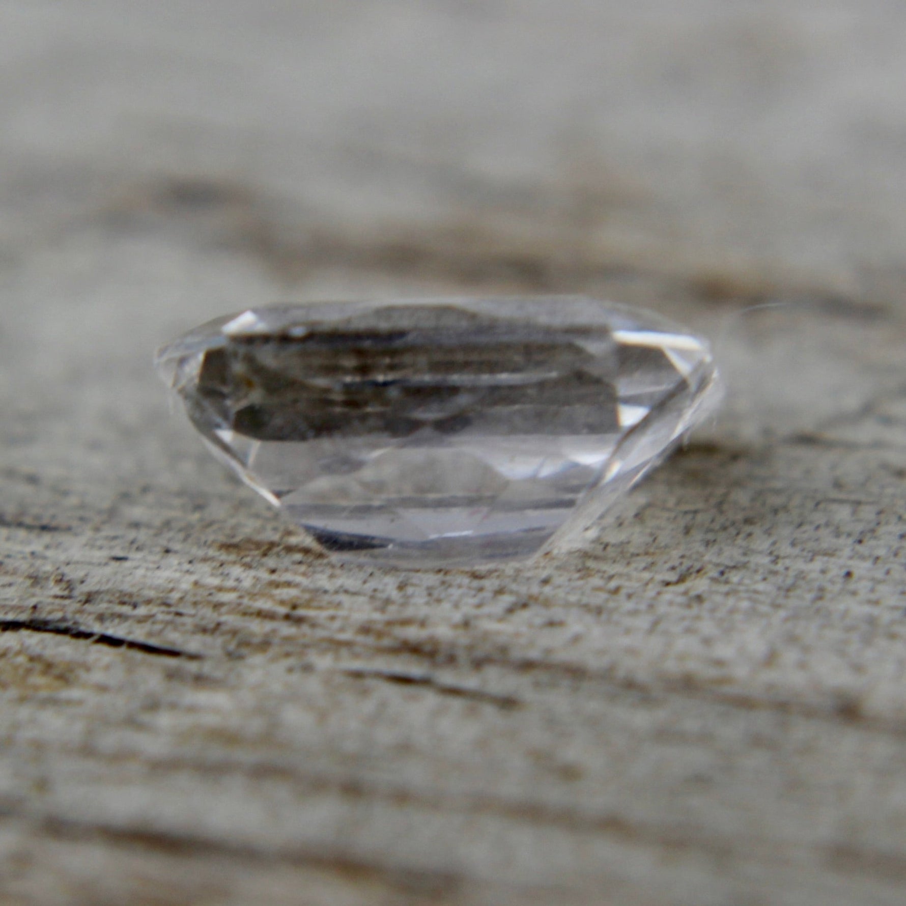 Natural White Sapphire - Sapphirepal