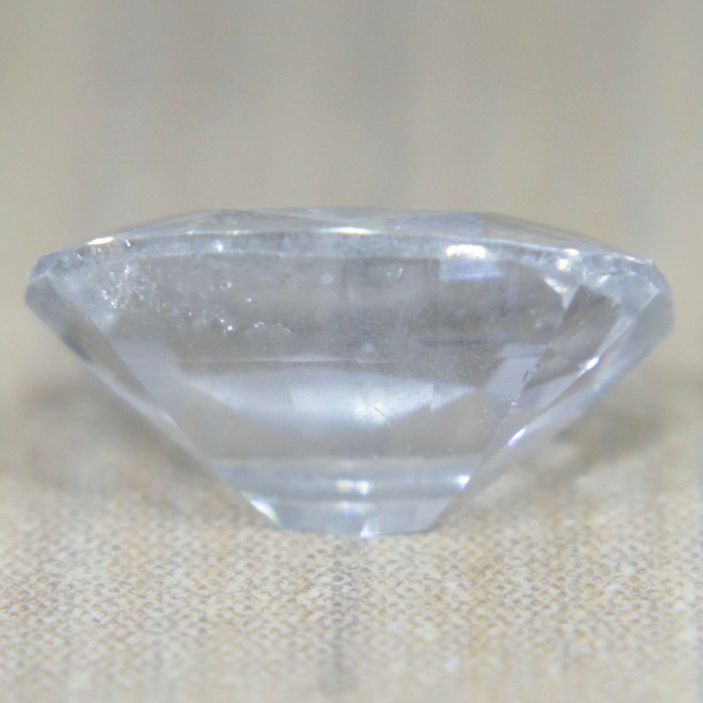 Natural White Sapphire - Sapphirepal