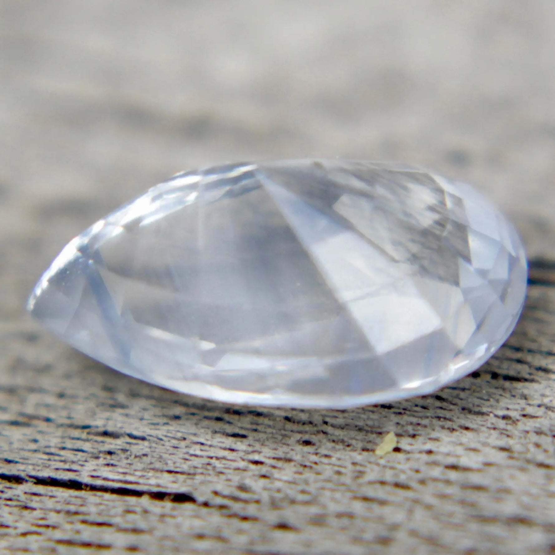 Natural White Sapphire - Sapphirepal