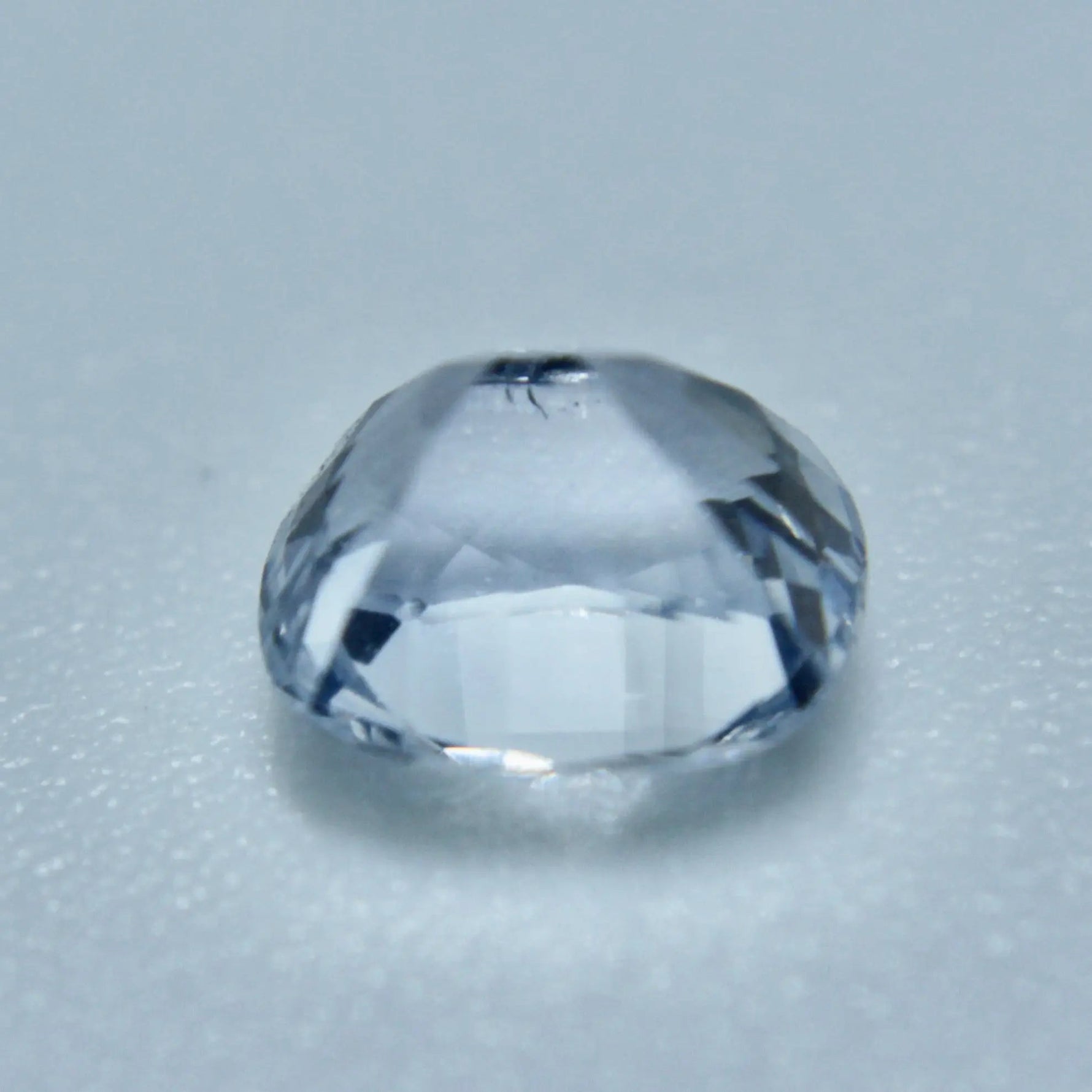 Natural White Sapphire - Sapphirepal