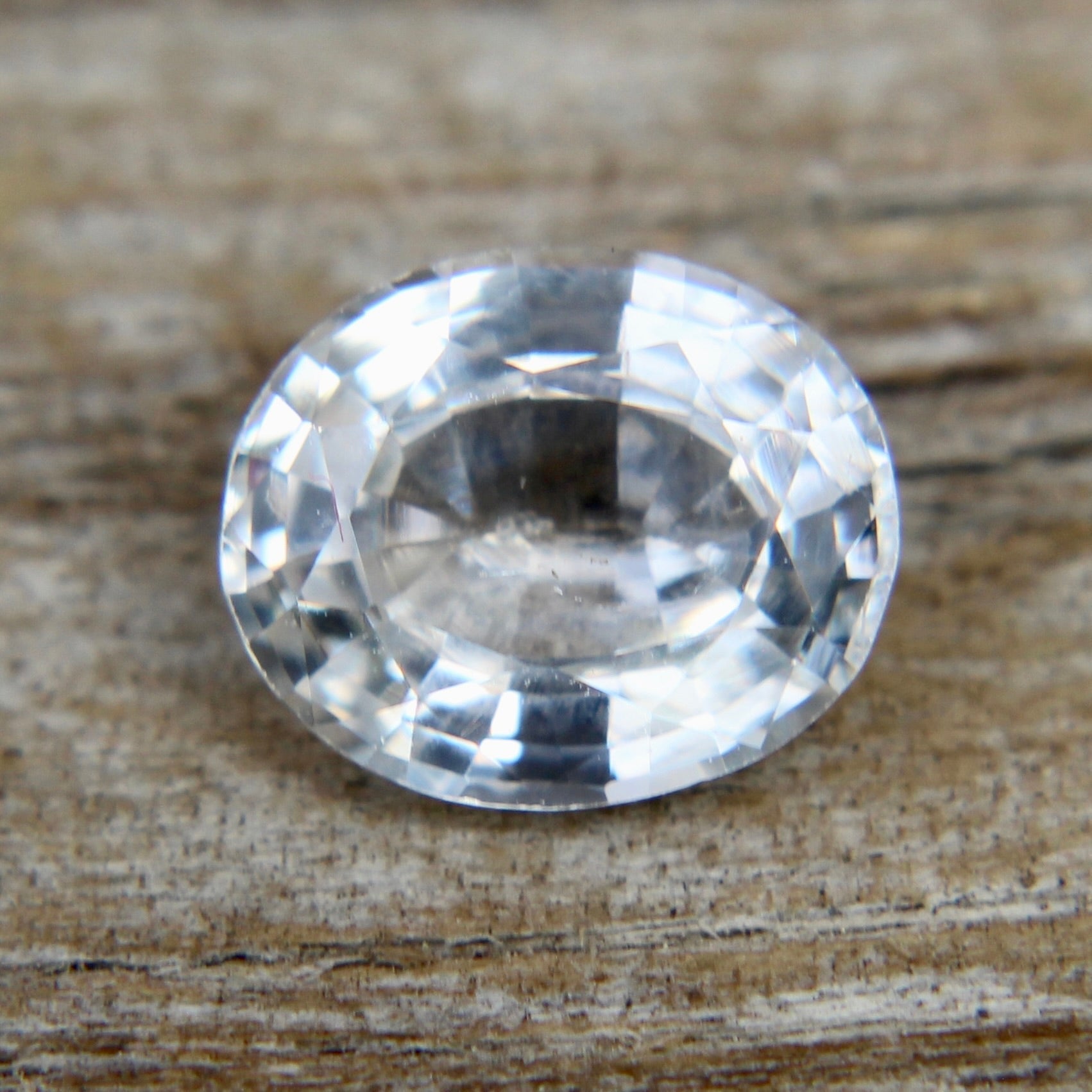 Natural White Sapphire - Sapphirepal