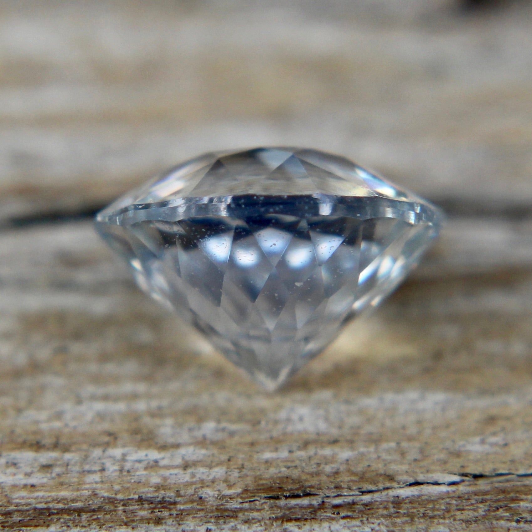 Natural White Sapphire - Sapphirepal