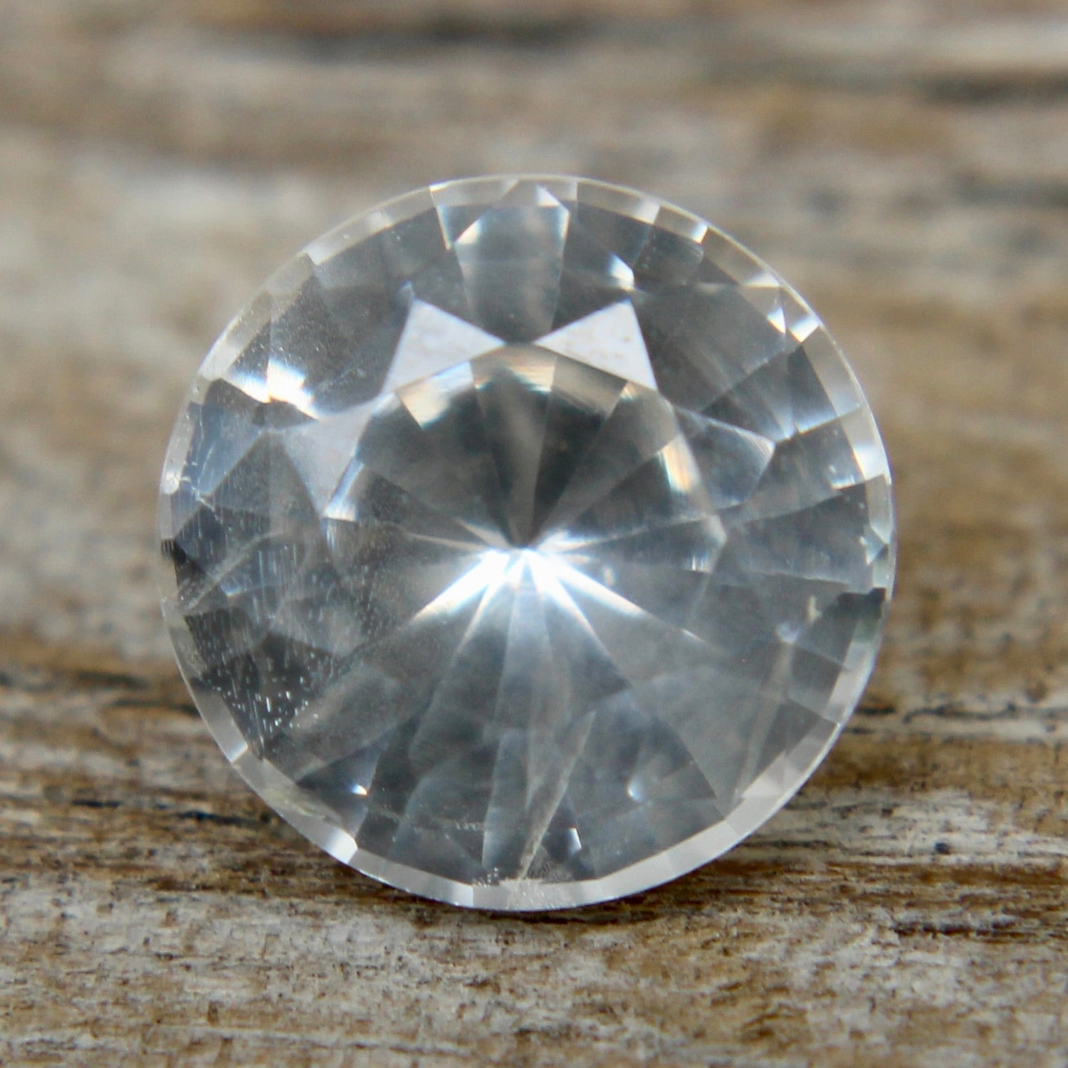 Natural White Sapphire - Sapphirepal