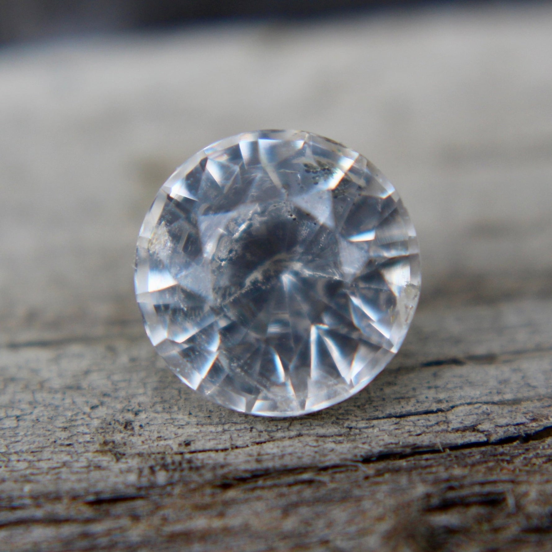 Natural White Sapphire - Sapphirepal