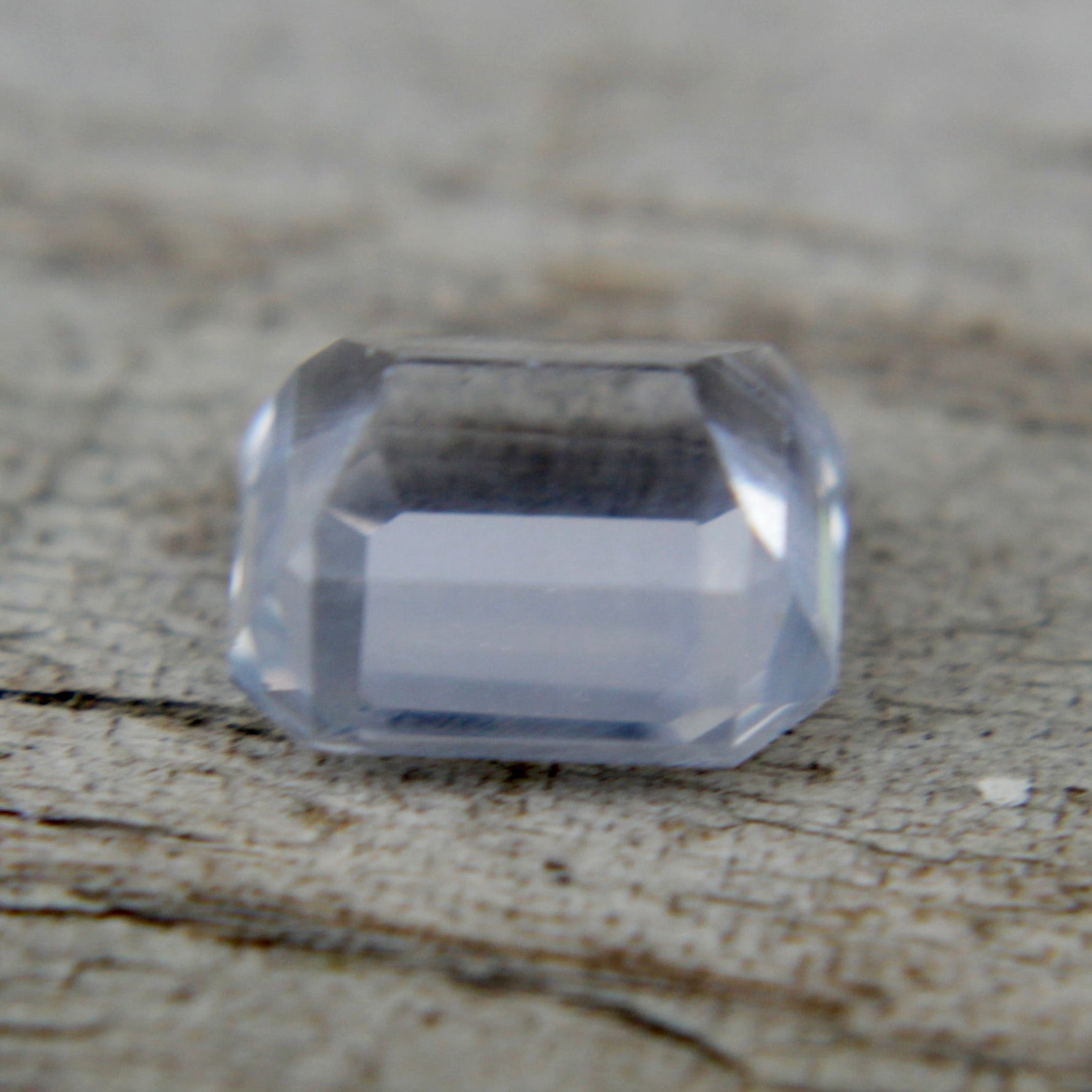 Natural White Sapphire - Sapphirepal