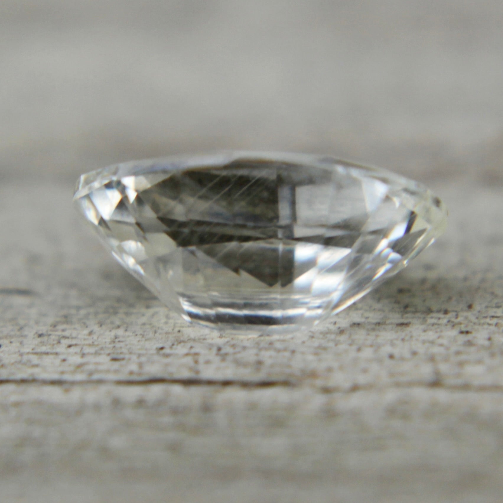 Natural White Sapphire - Sapphirepal