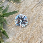 Natural White Sapphire - Sapphirepal