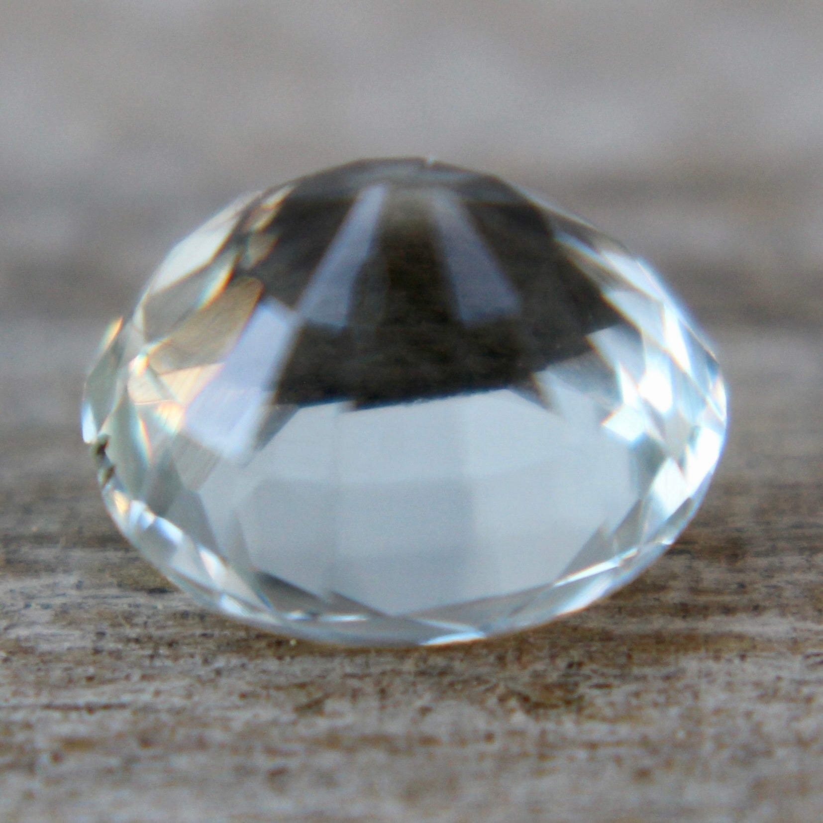 Natural White Sapphire - Sapphirepal
