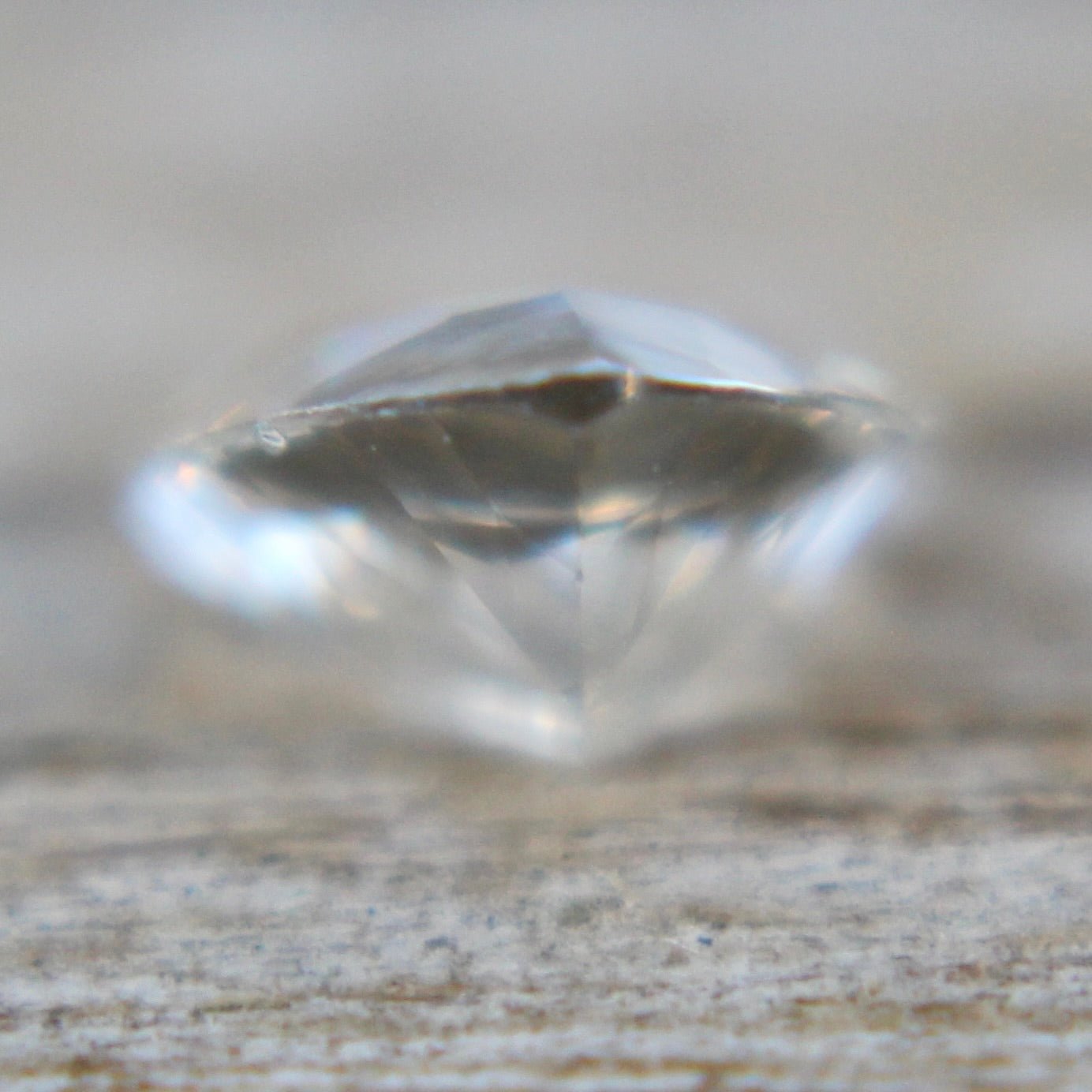 Natural White Sapphire - Sapphirepal